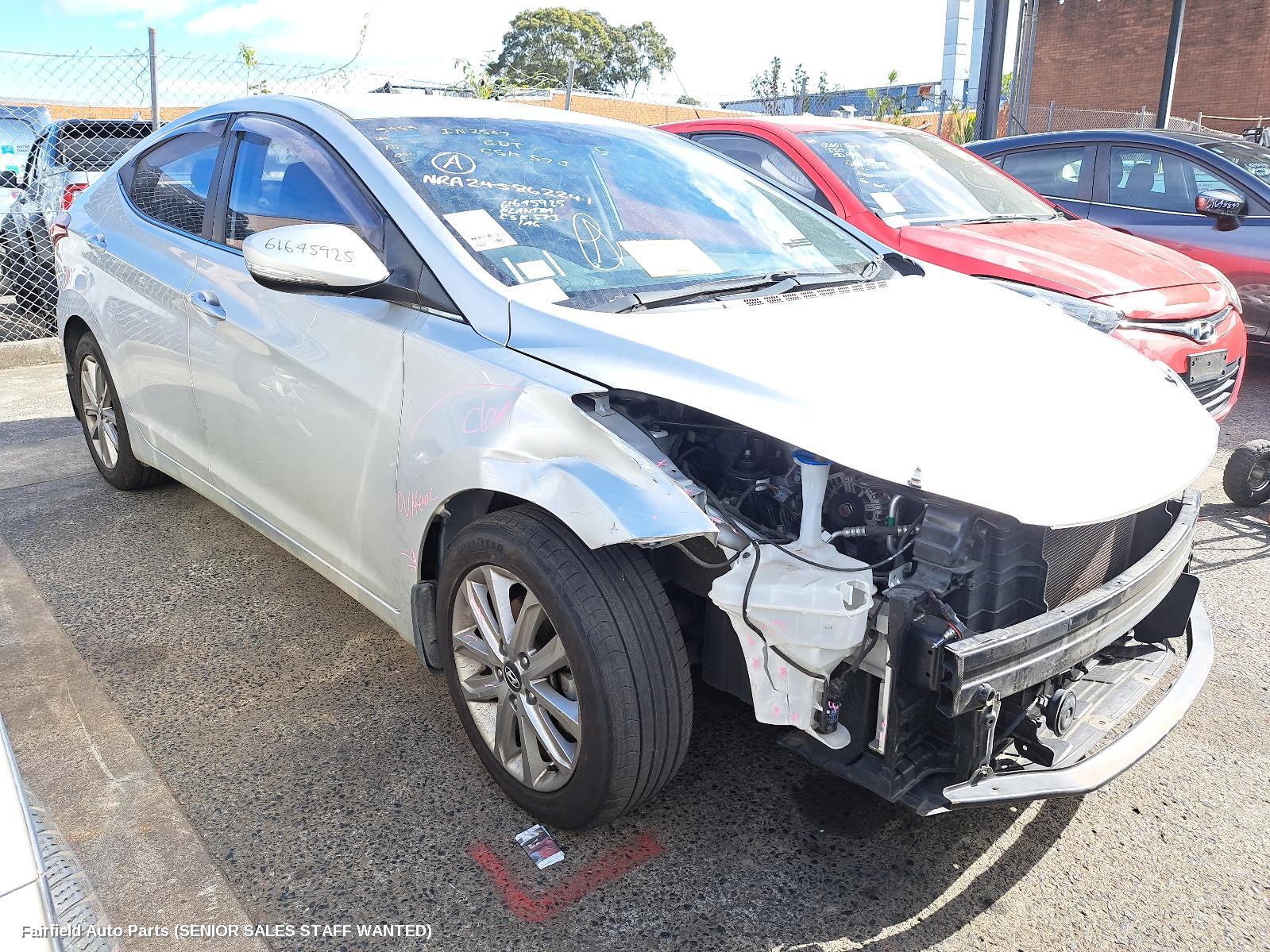 2011-2015 Hyundai Elantra Left Front Door