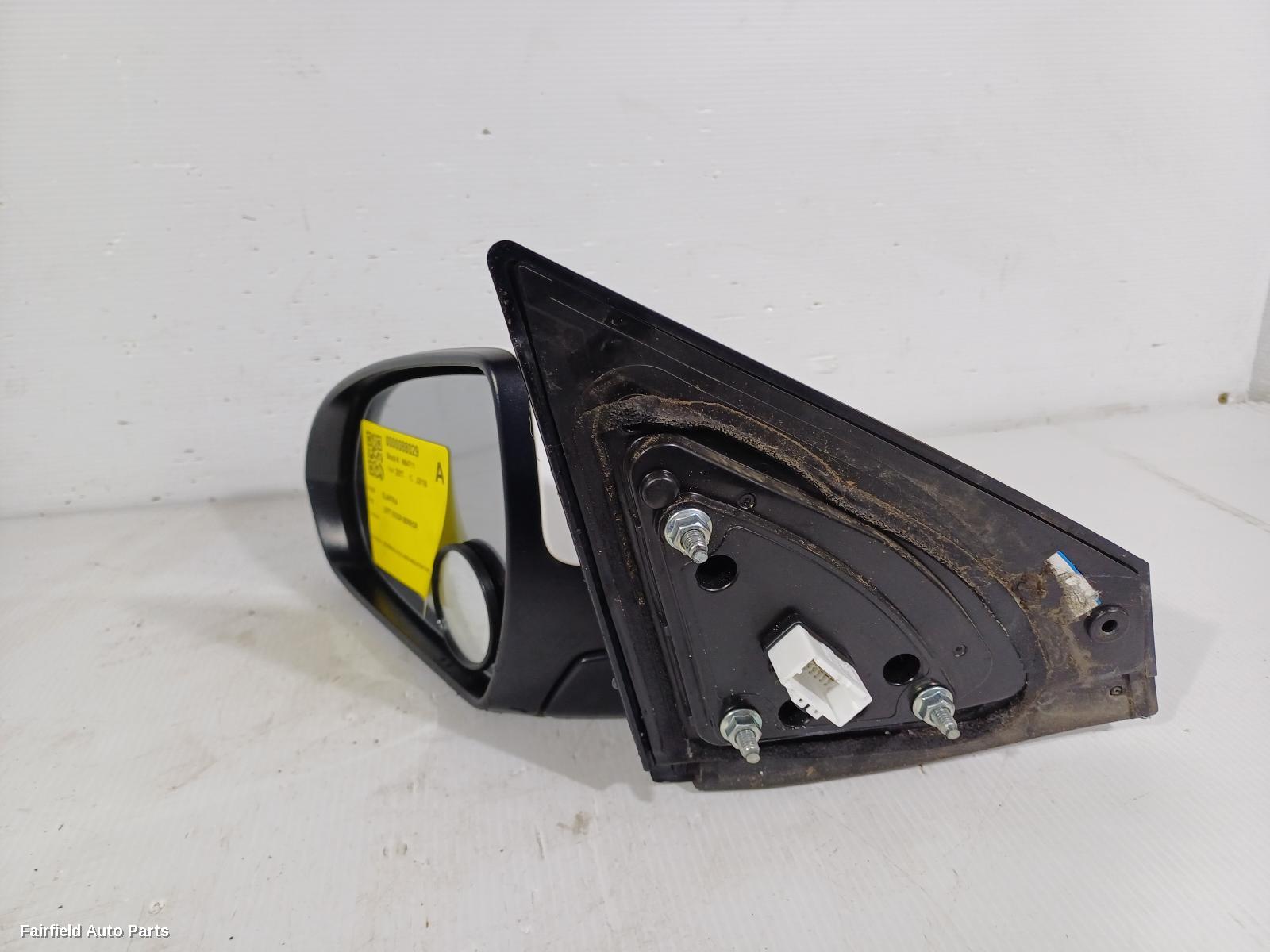 2015-2018 Hyundai Elantra Left Door Mirror
