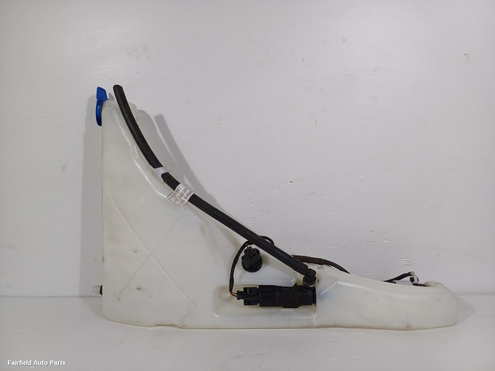 2010-2017 Audi A8 Washer Bottle
