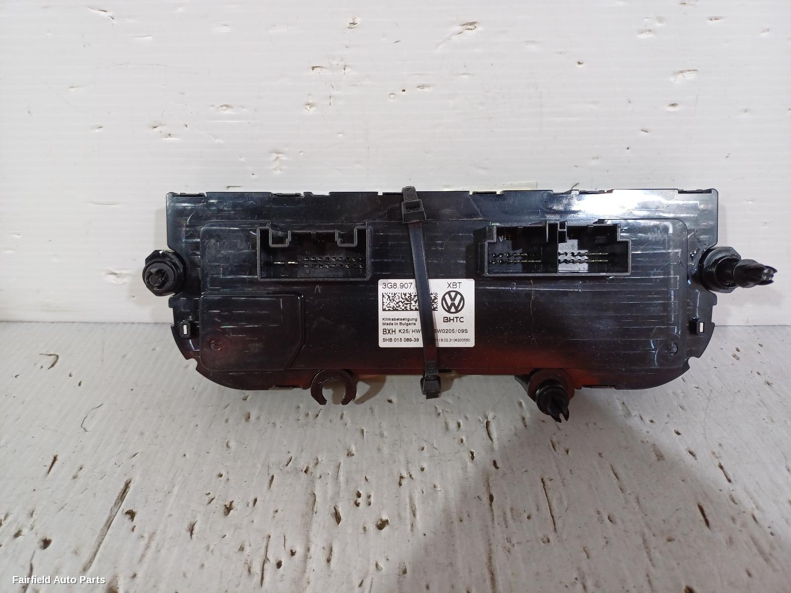 2019-2023 Volkswagen Passat Heater Ac Controls
