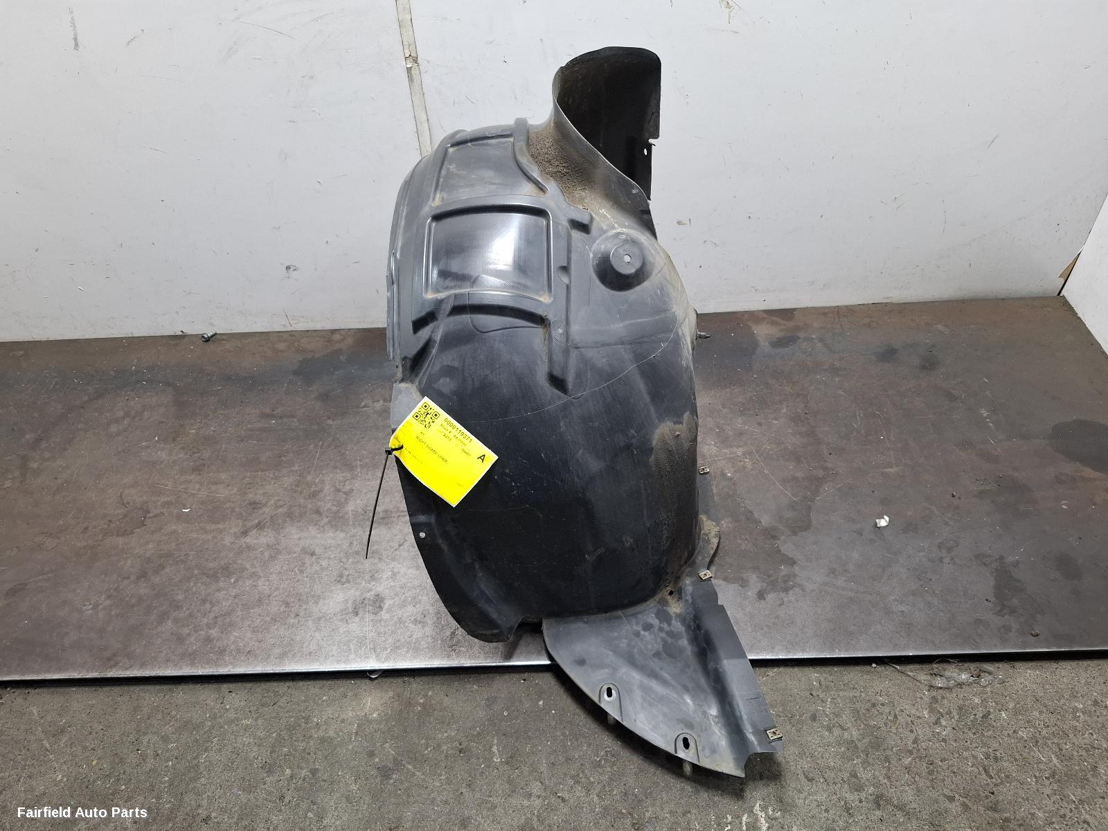 2010-2018 Audi A1 Right Guard Liner
