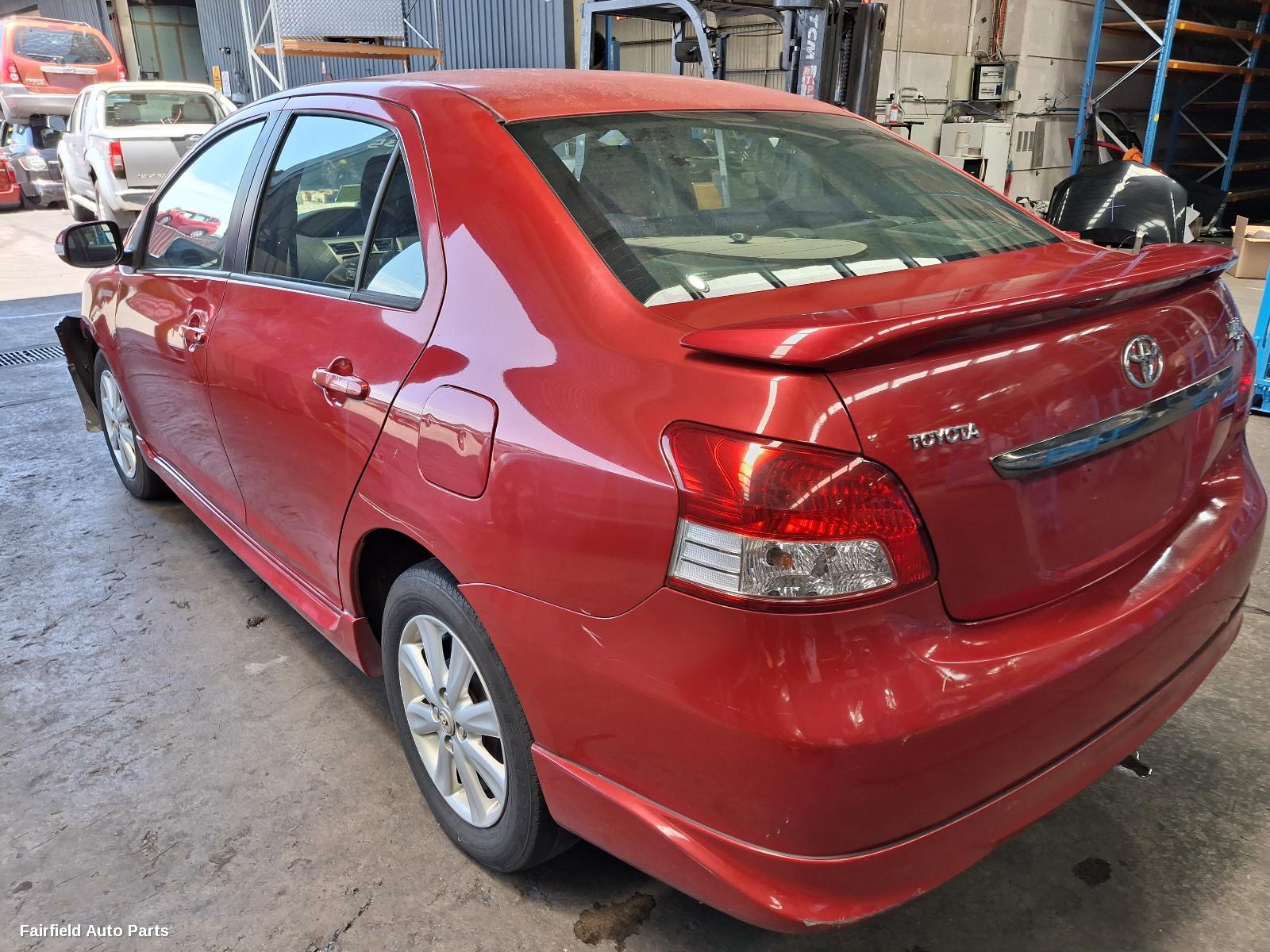 2005-2016 Toyota Yaris Glove Box