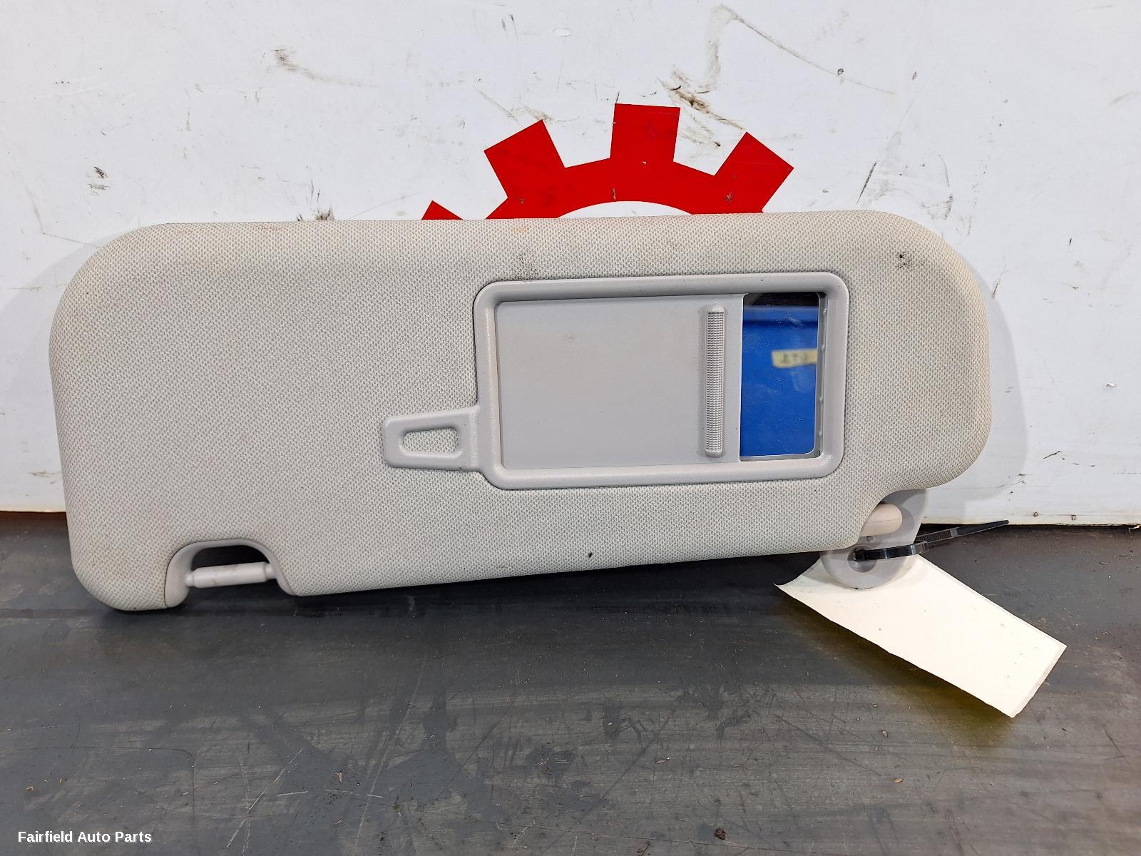 2012-2017 Hyundai I30 Sunvisor