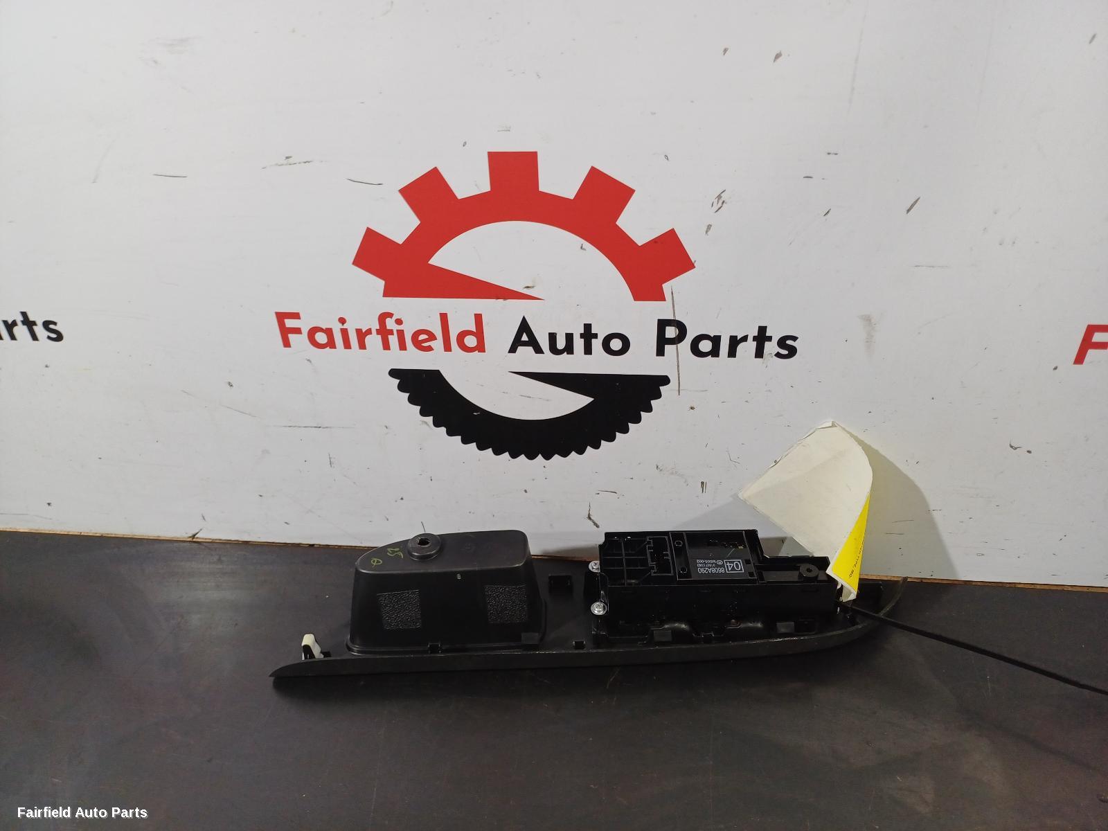 2015-2023 Mitsubishi Triton Pwr Dr Wind Switch