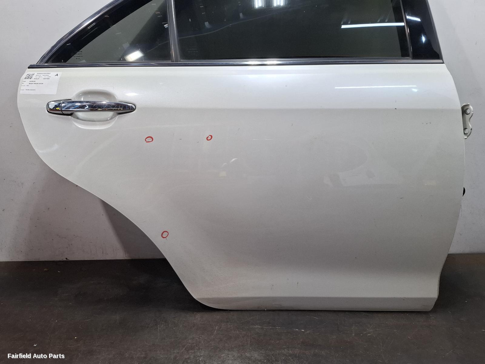 2009-2012 Toyota Aurion Right Rear Door Sliding