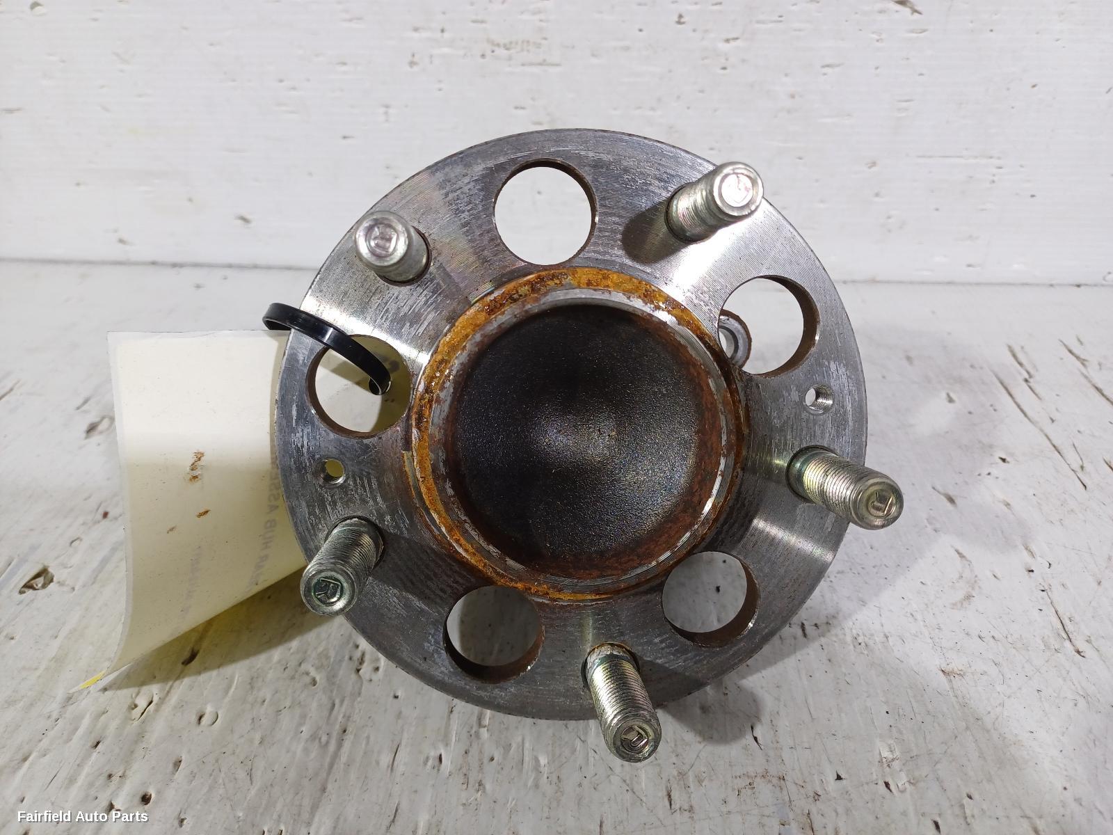 2012-2017 Hyundai I30 Left Rear Hub Assembly