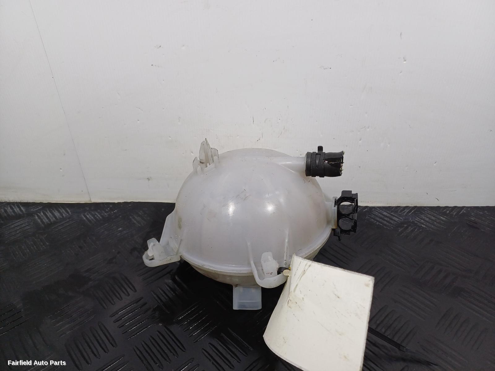 2019-2025 Audi Q3 Overflow Bottle