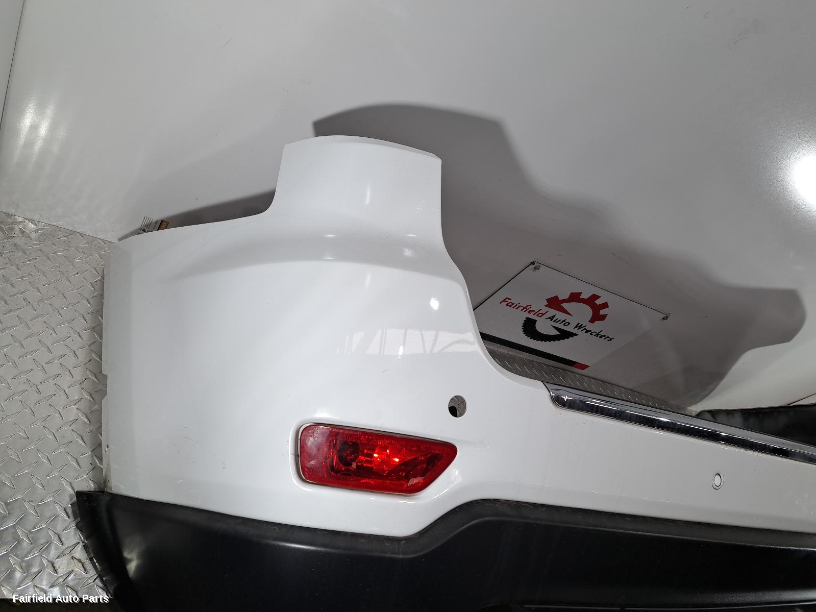 2010-2016 Jeep Grandcherokee Rear Bumper