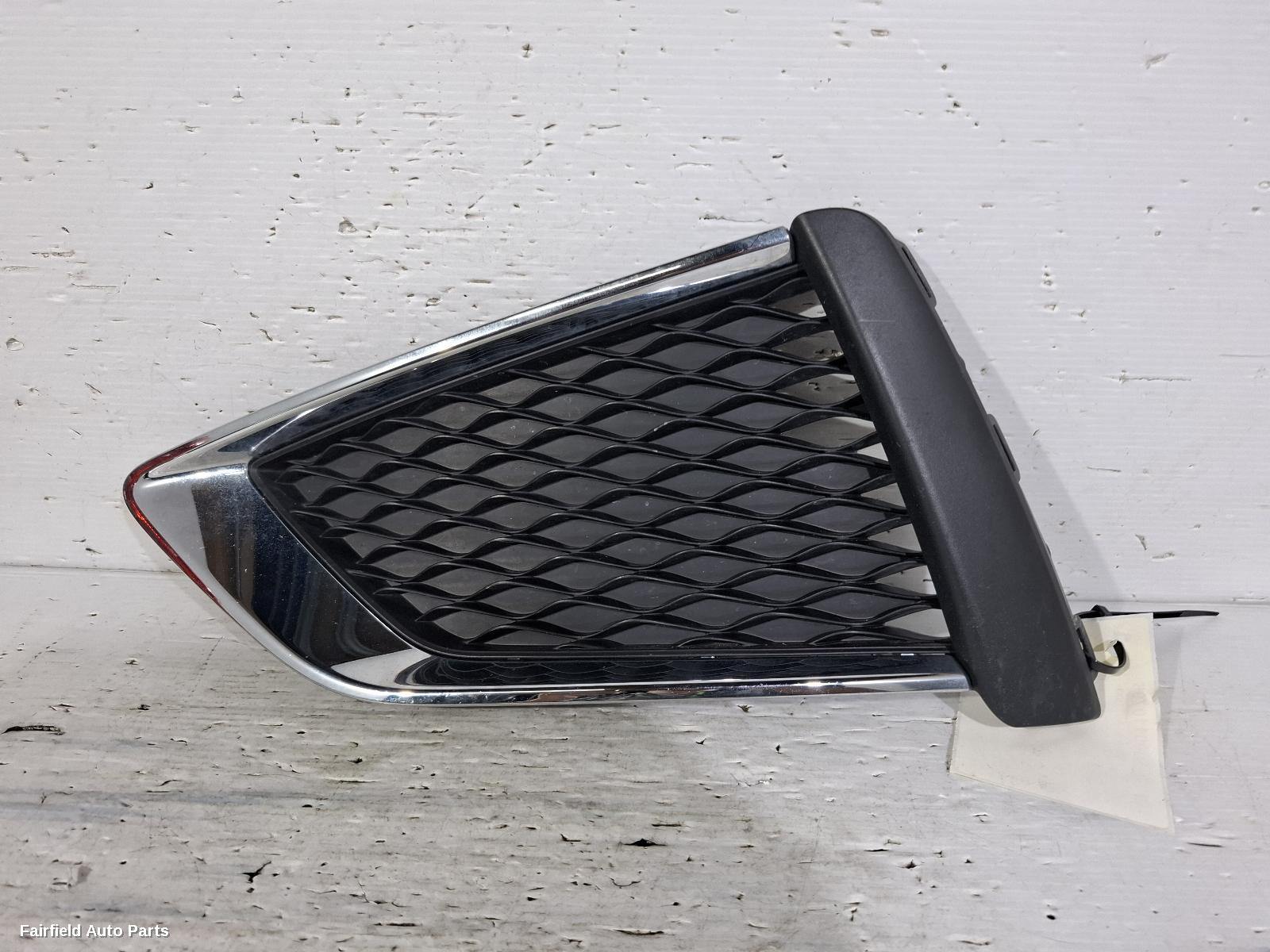 2018-2024 Mg Mg3 Grille