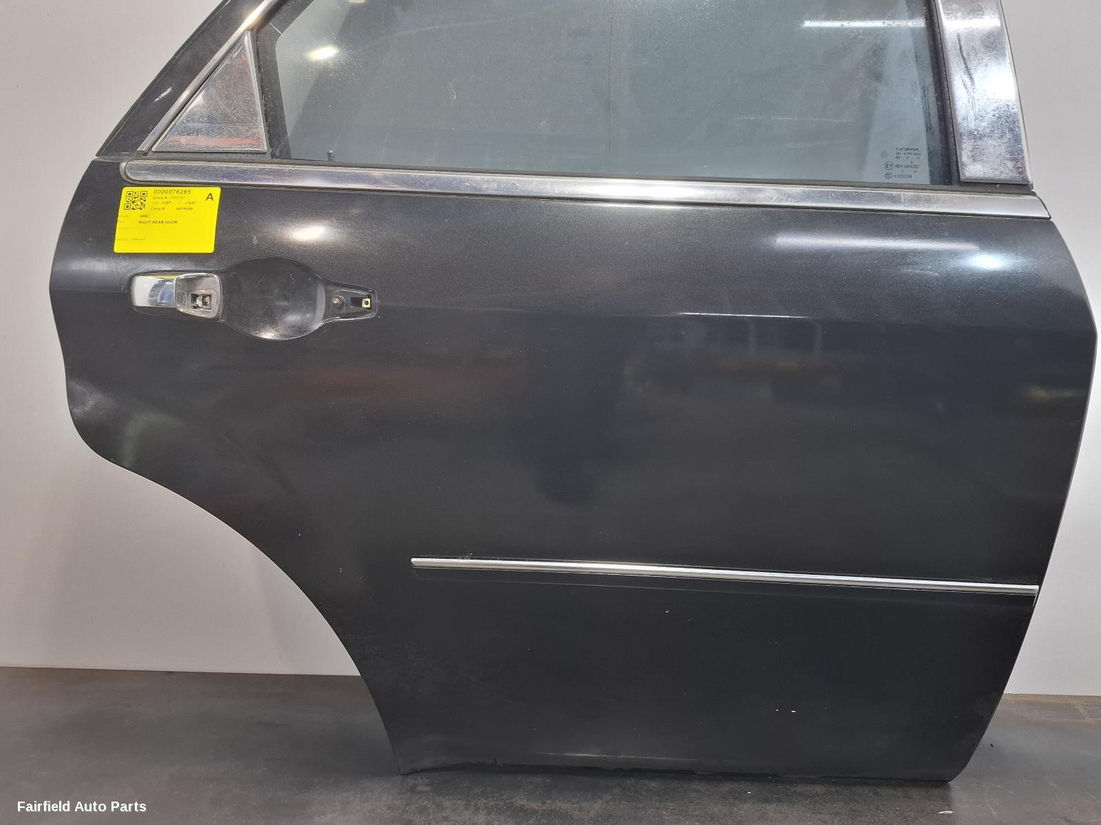 2005-2011 Chrysler 300c Right Rear Door Sliding