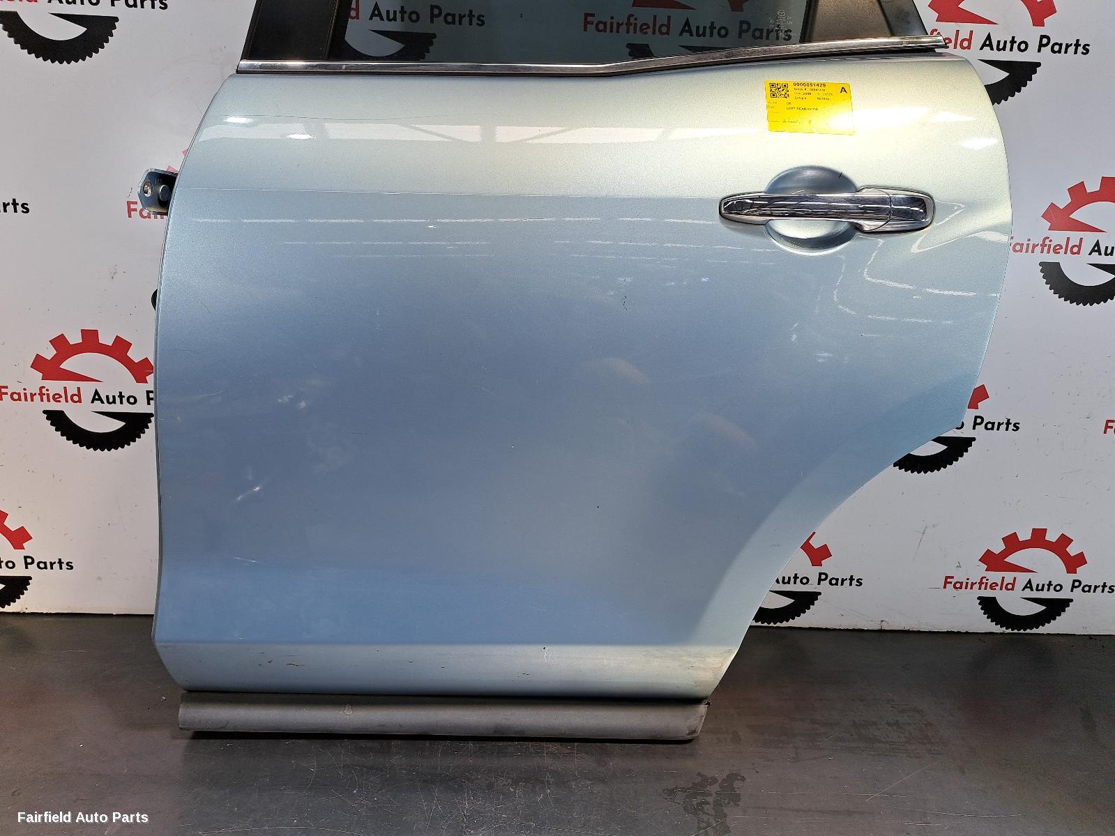2006-2012 Mazda Cx7 Left Rear Door Sliding