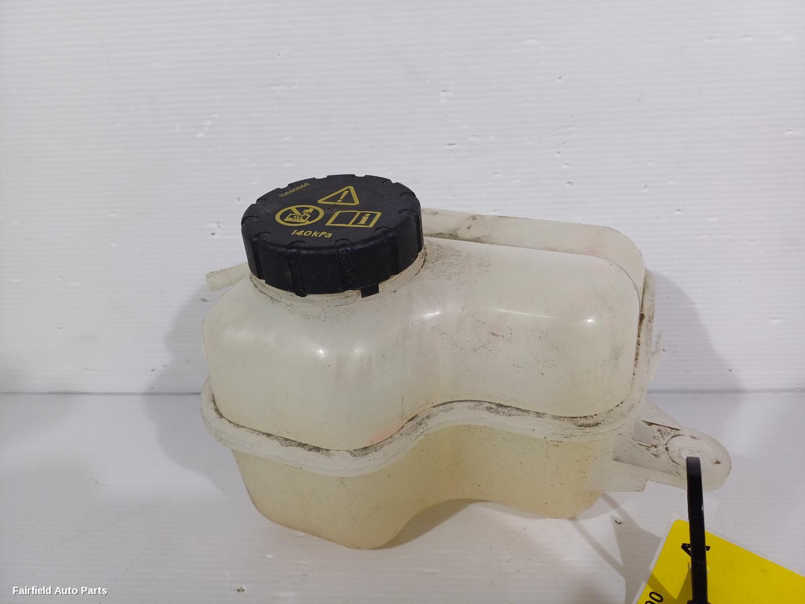 2017-2025 Mg Zs Overflow Bottle