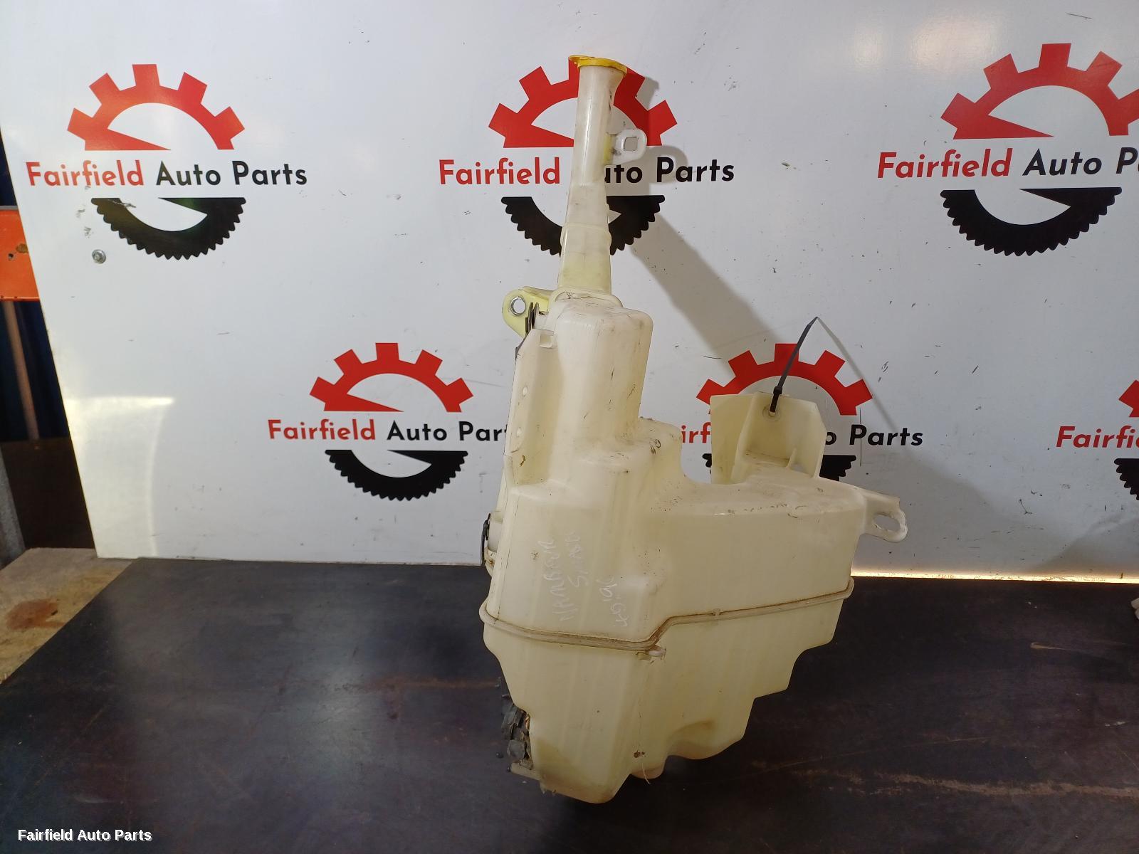 2009-2012 Mazda Cx7 Washer Bottle