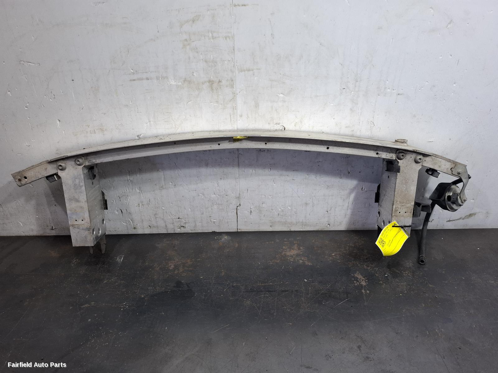 2013-2019 Mercedes Cla Class F Bar Reinforc Brack