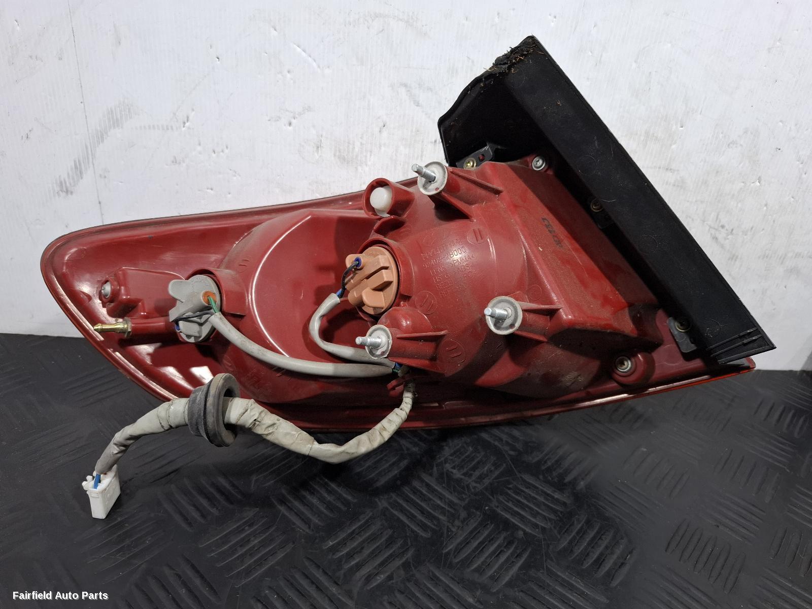 2005-2009 Hyundai Santa Fe Right Taillight