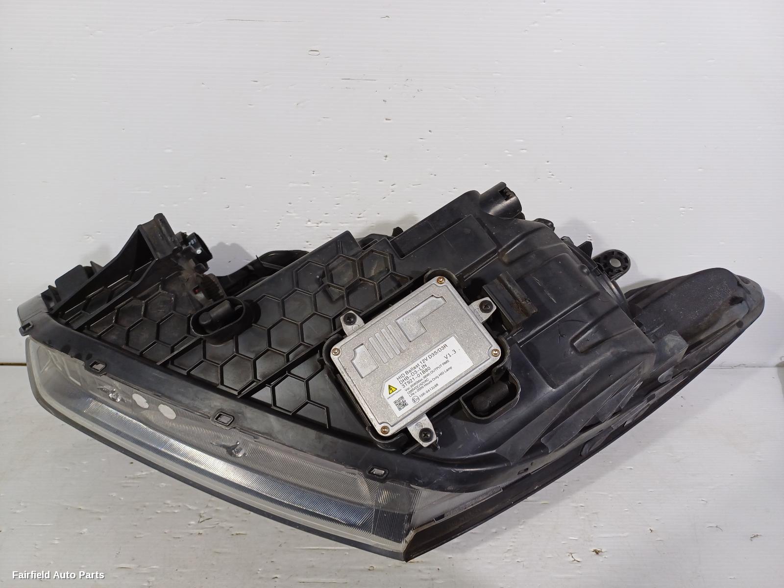 2015-2018 Hyundai Santa Fe Right Headlamp
