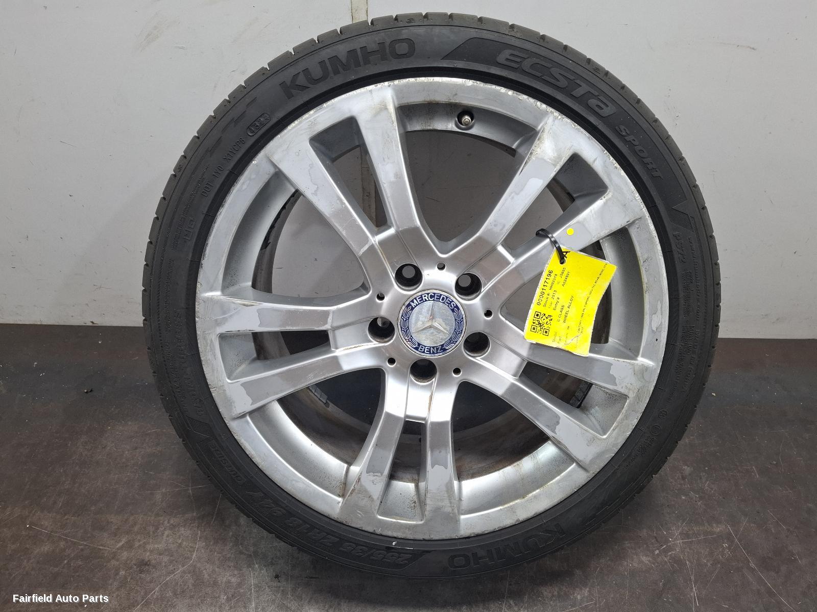 2007-2015 Mercedes C Class Wheel Mag