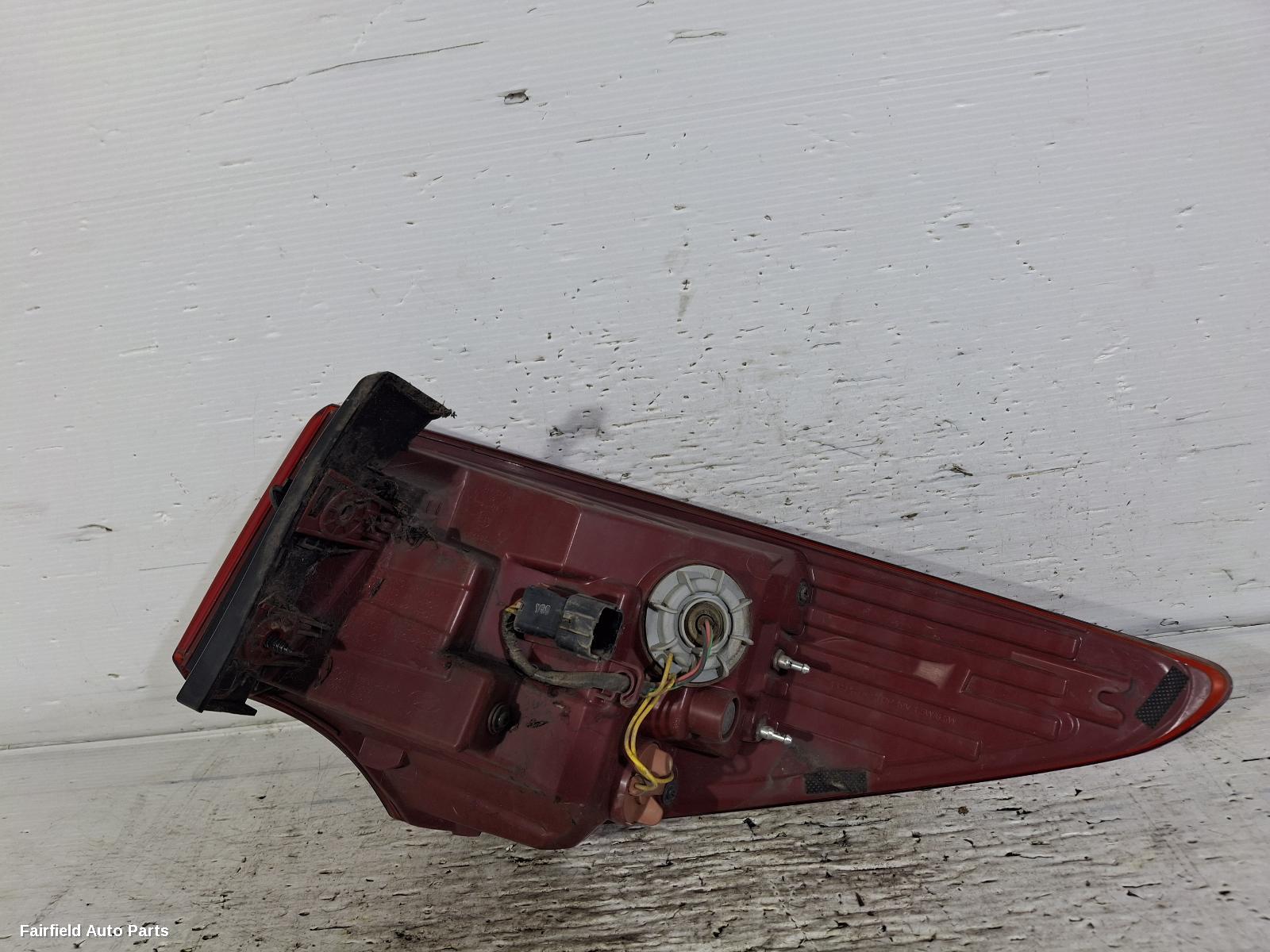 2015-2018 Hyundai Santa Fe Left Taillight