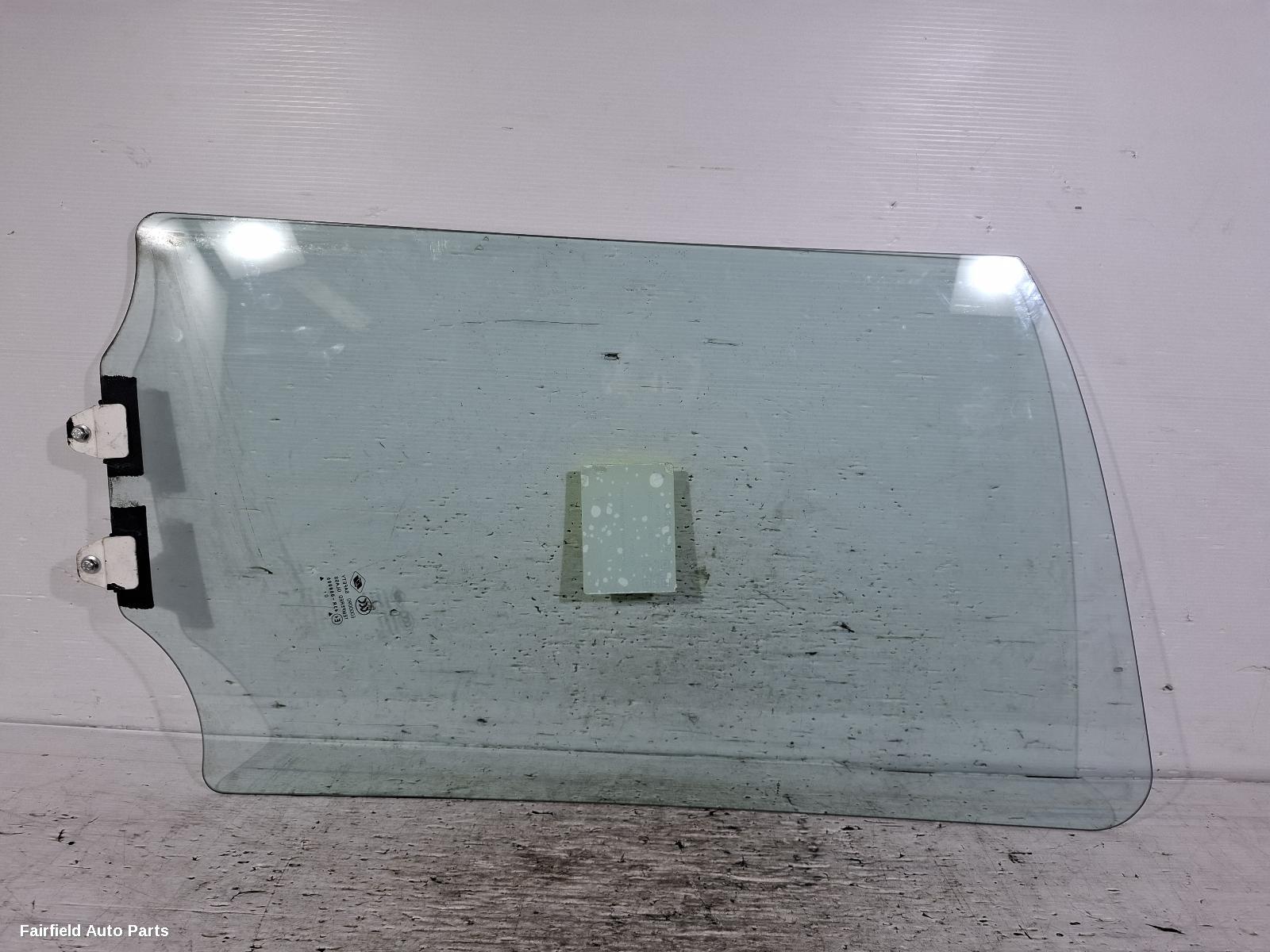 2020-2026 Ldv Deliver 9 Right Front Door Window