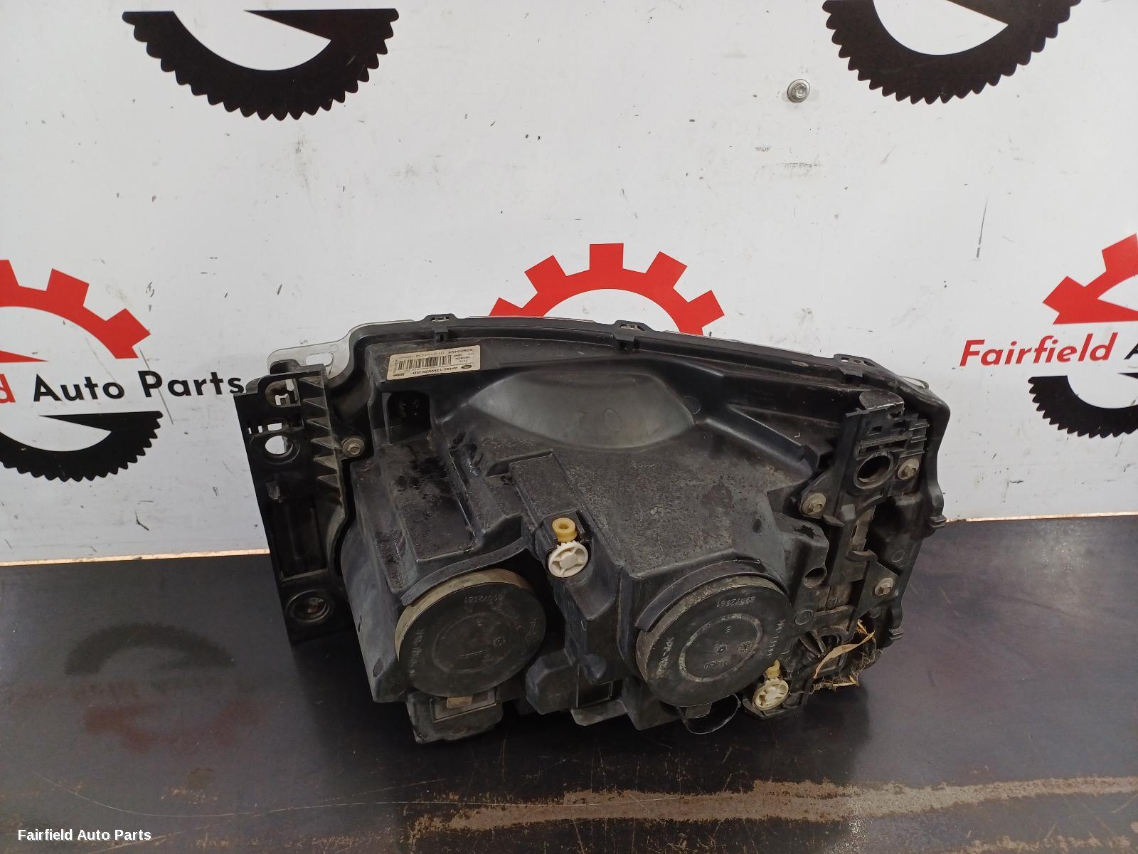 2009-2014 Land Rover Discovery Right Headlamp
