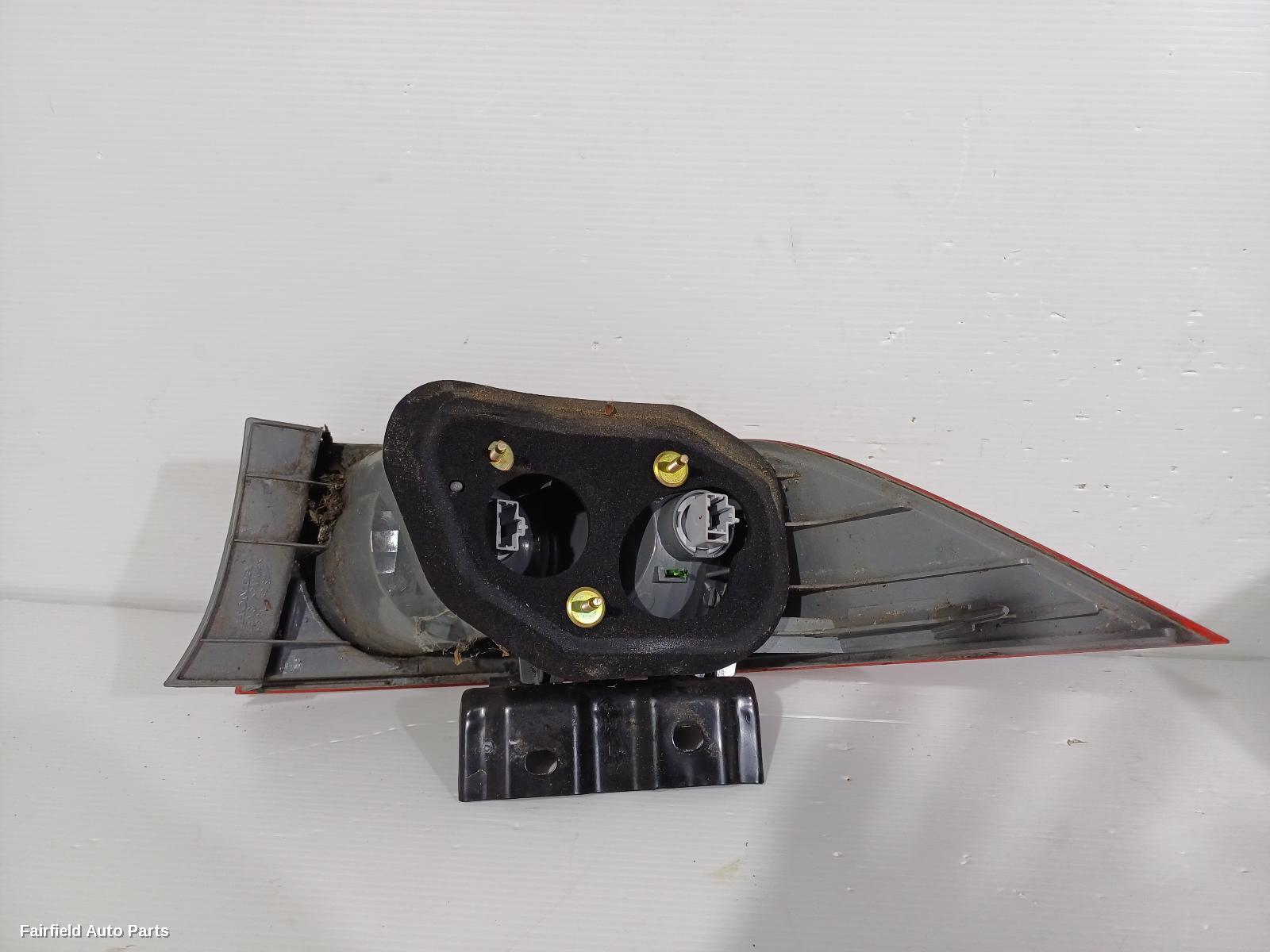 2003-2005 Honda Accord Left Taillight