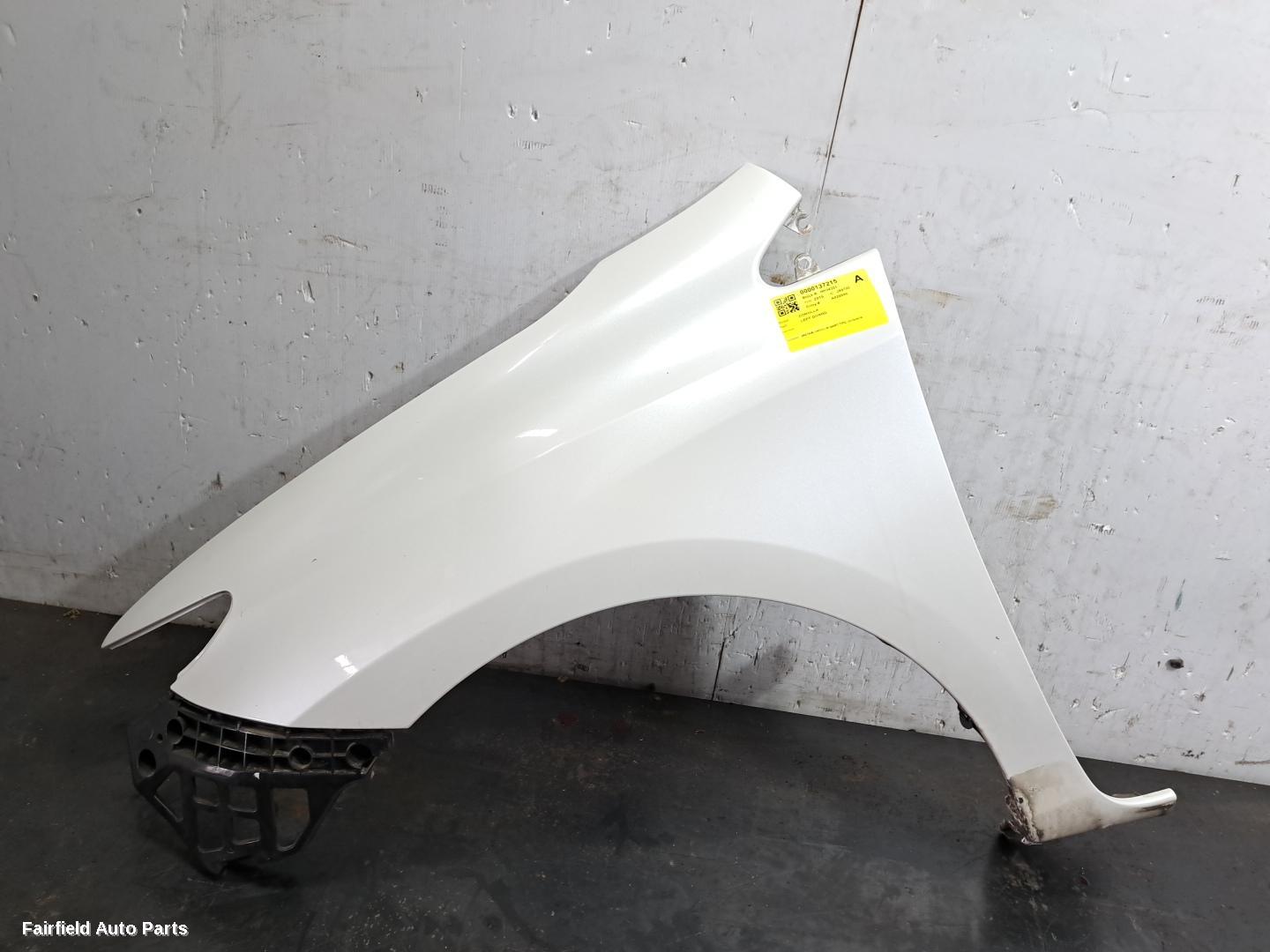 2015-2018 Toyota Corolla Left Guard
