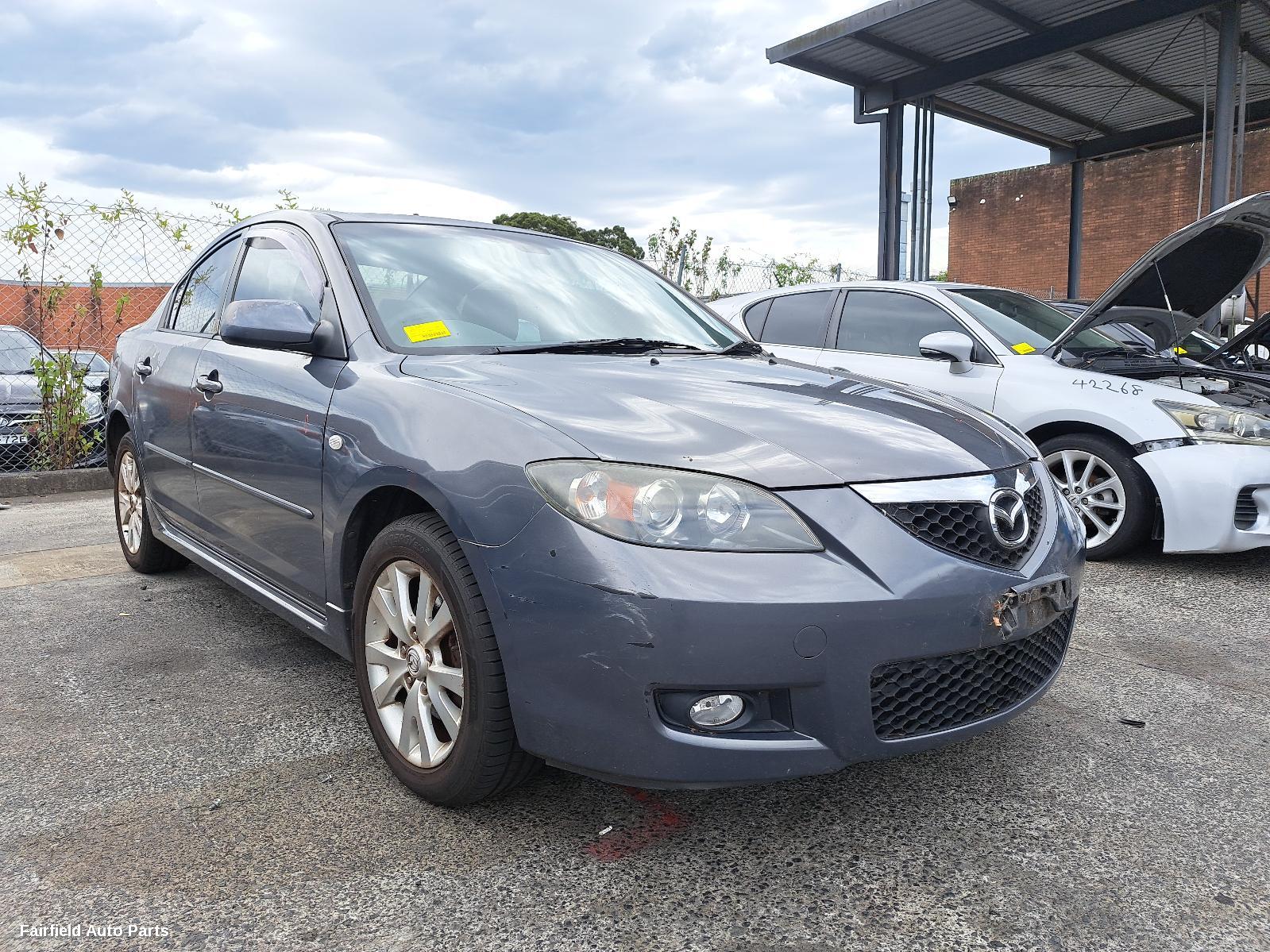 2006-2009 Mazda 3 Grille