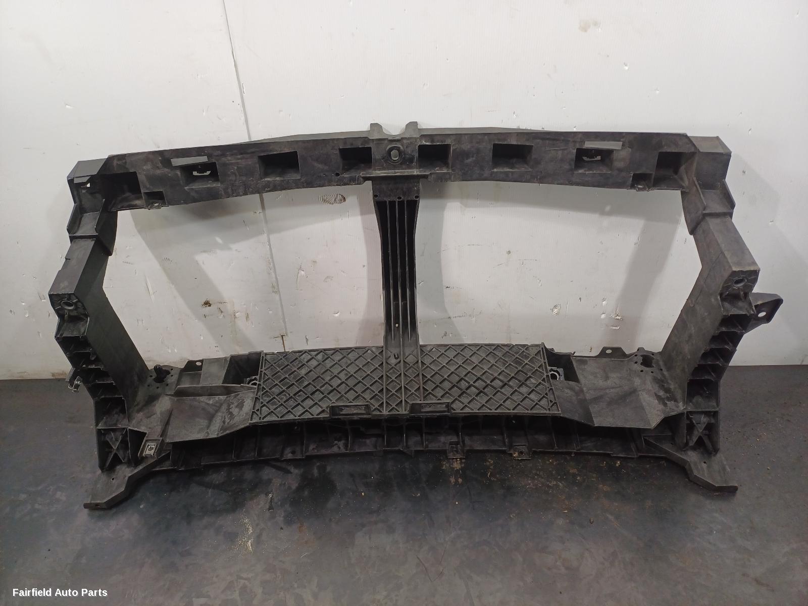 2015-2026 Renault Trafic Radiator Support