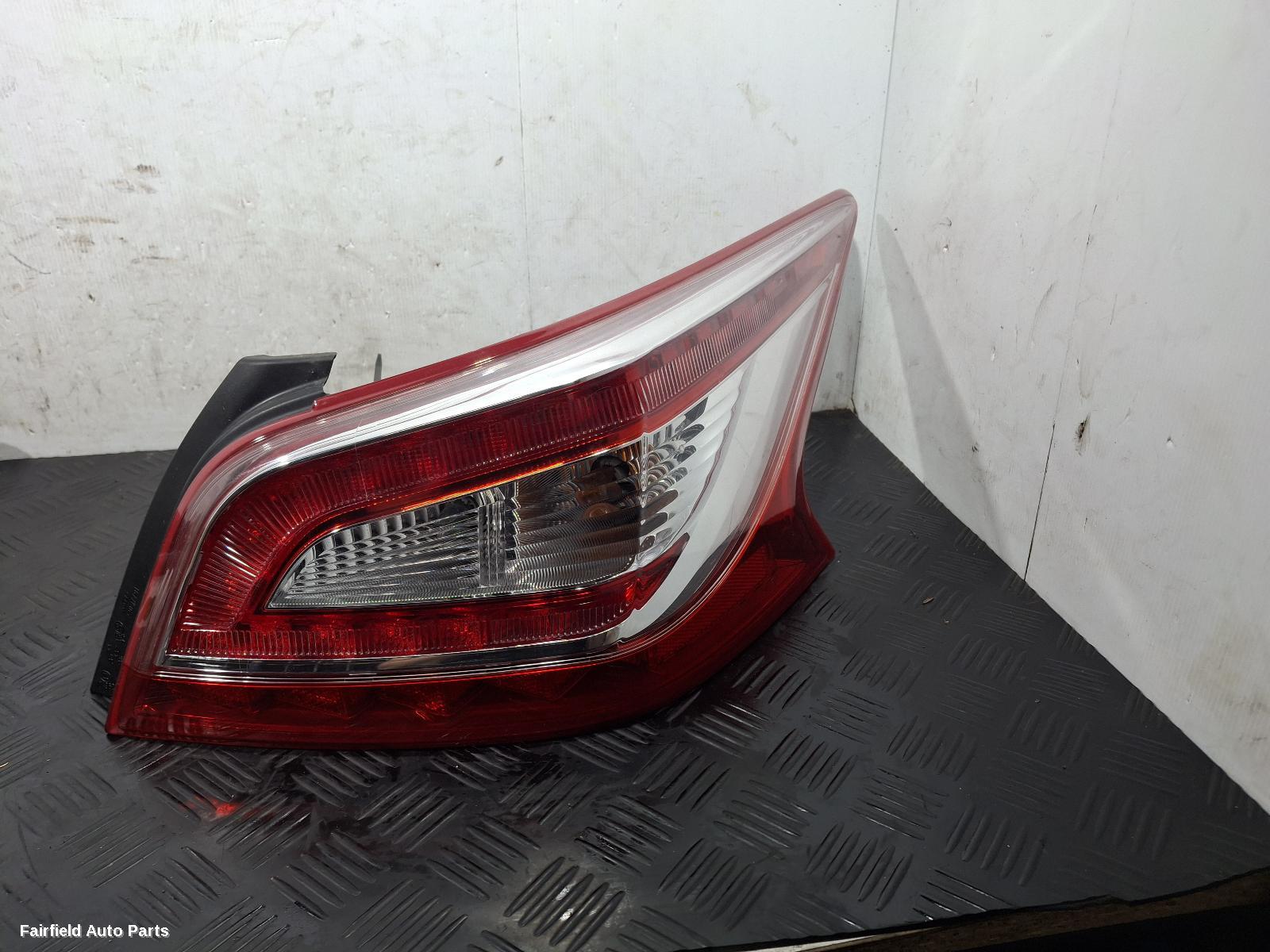 2013-2017 Nissan Altima Right Taillight