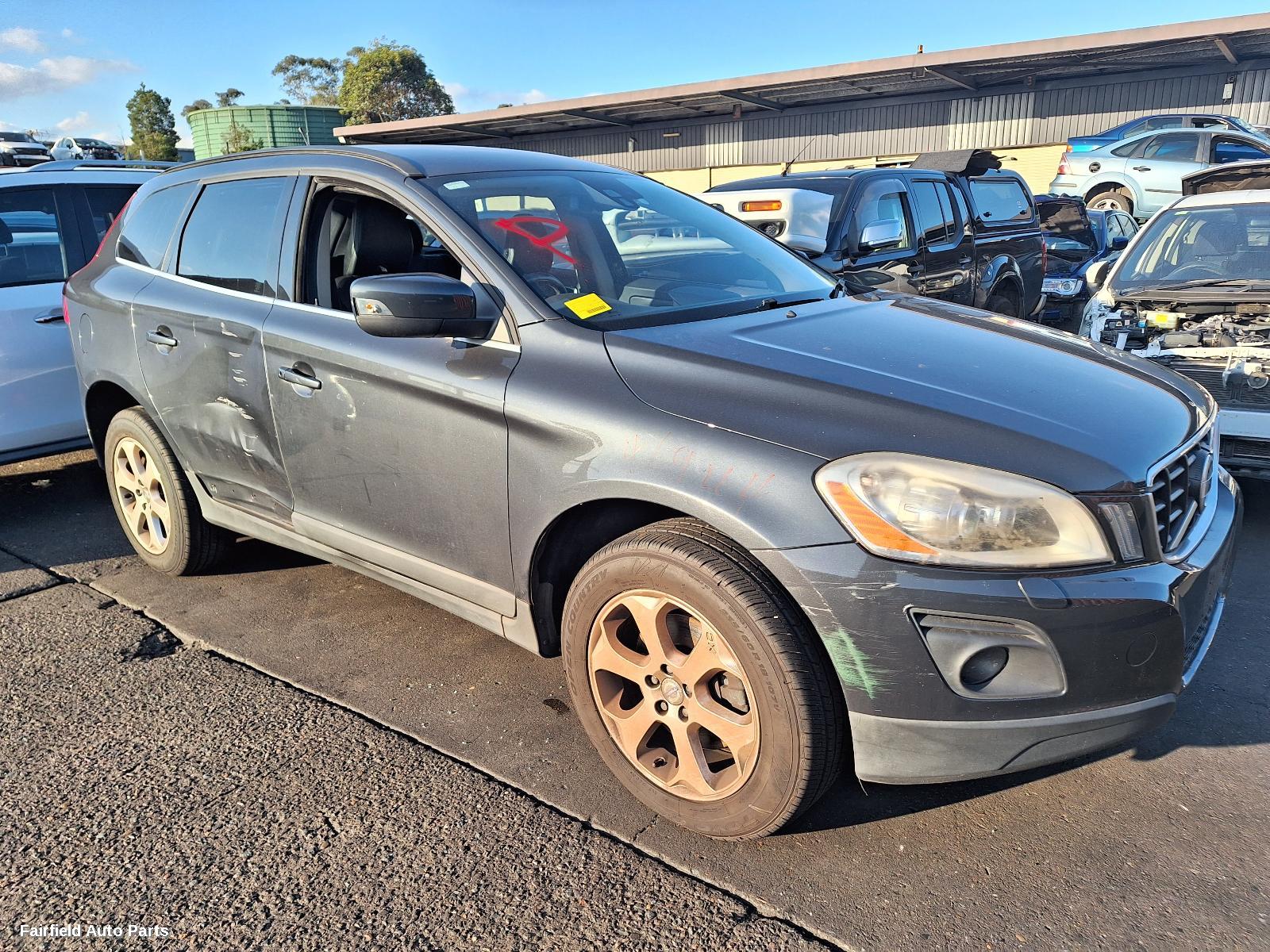 2009-2017 Volvo Xc60 Radiator Support