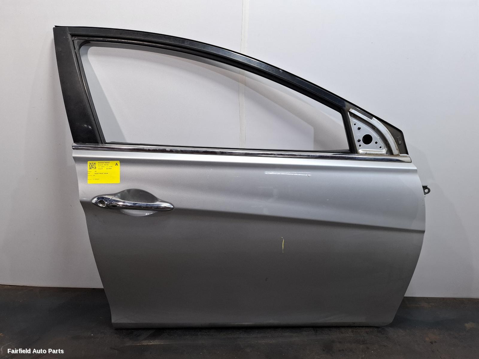 2010-2014 Hyundai I45 Right Front Door