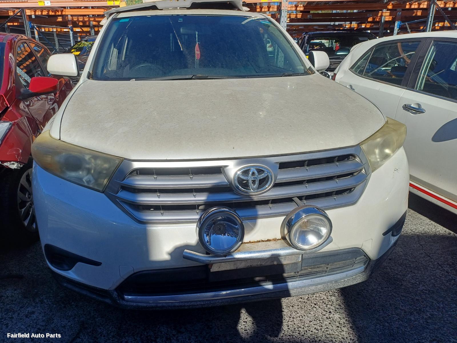 2007-2014 Toyota Kluger Rear Spoiler