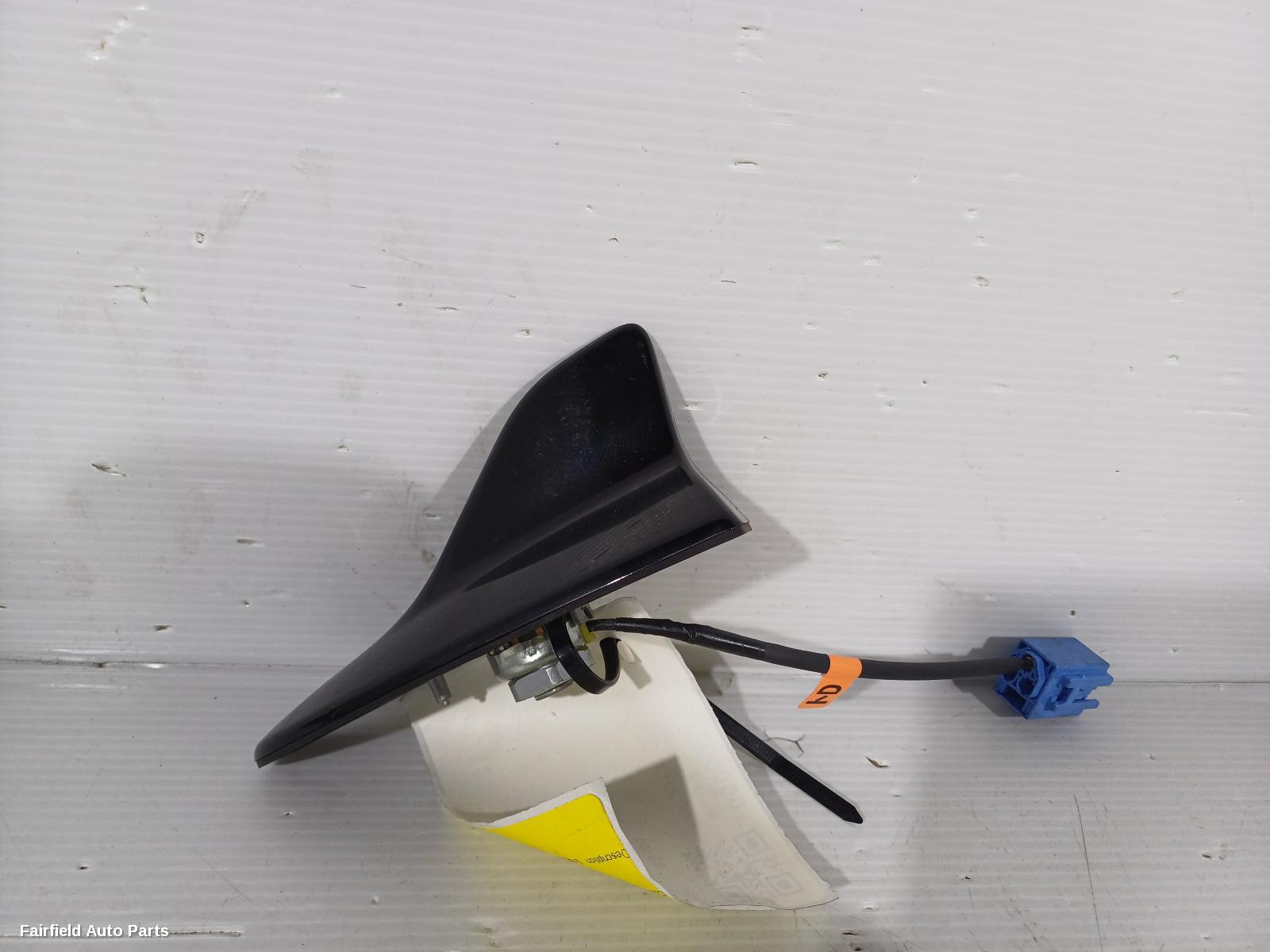 2012-2020 Lexus Gs Antenna