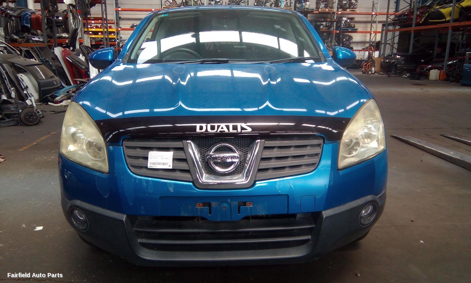 2007-2014 Nissan Dualis Left Rear Door Sliding