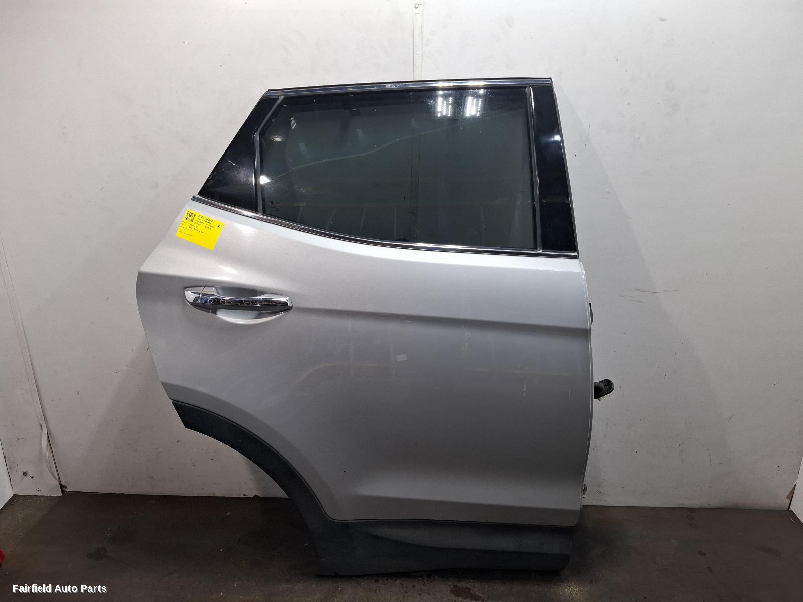 2012-2018 Hyundai Santa Fe Right Rear Door Sliding