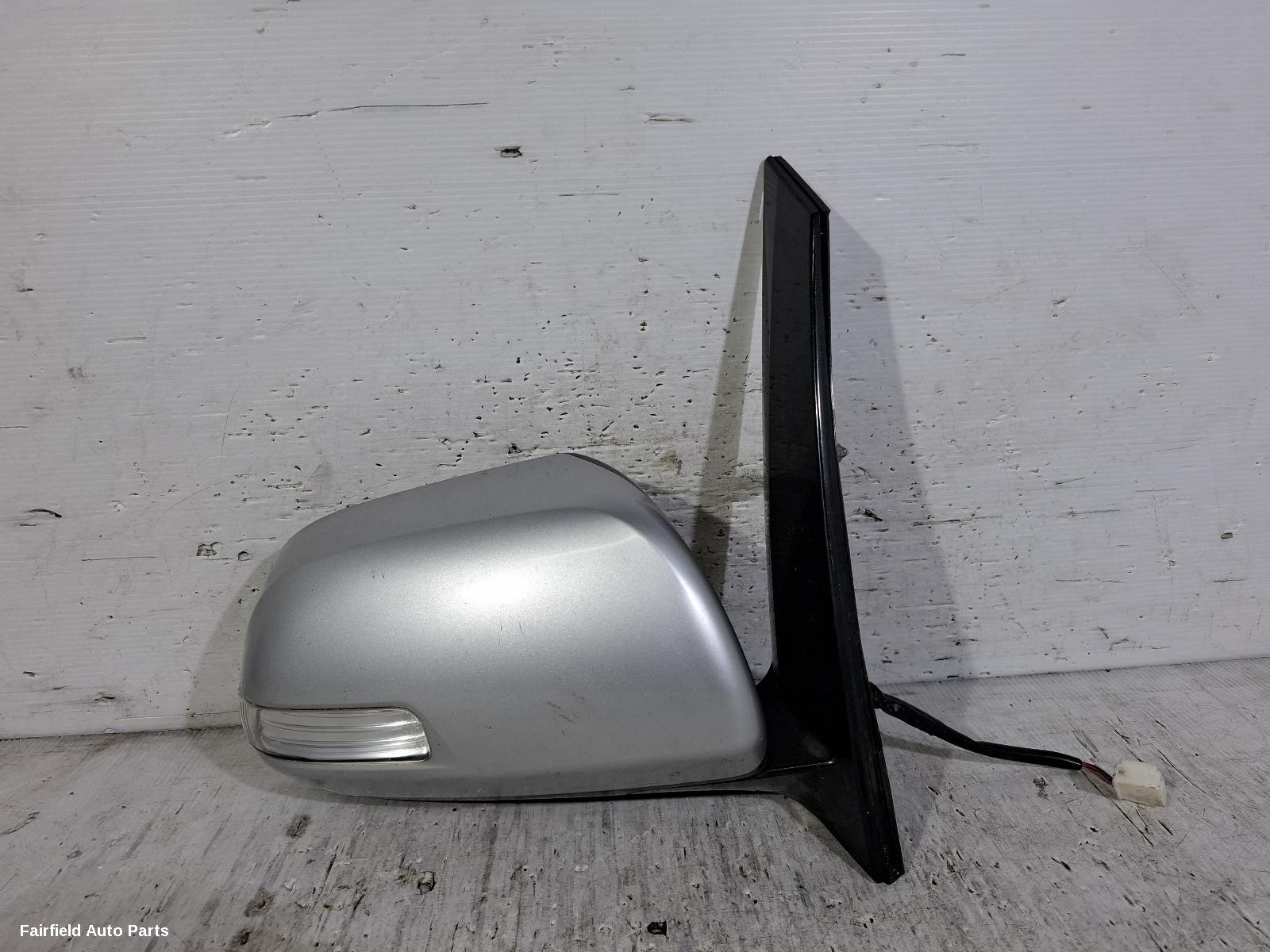 2006-2020 Toyota Tarago Right Door Mirror