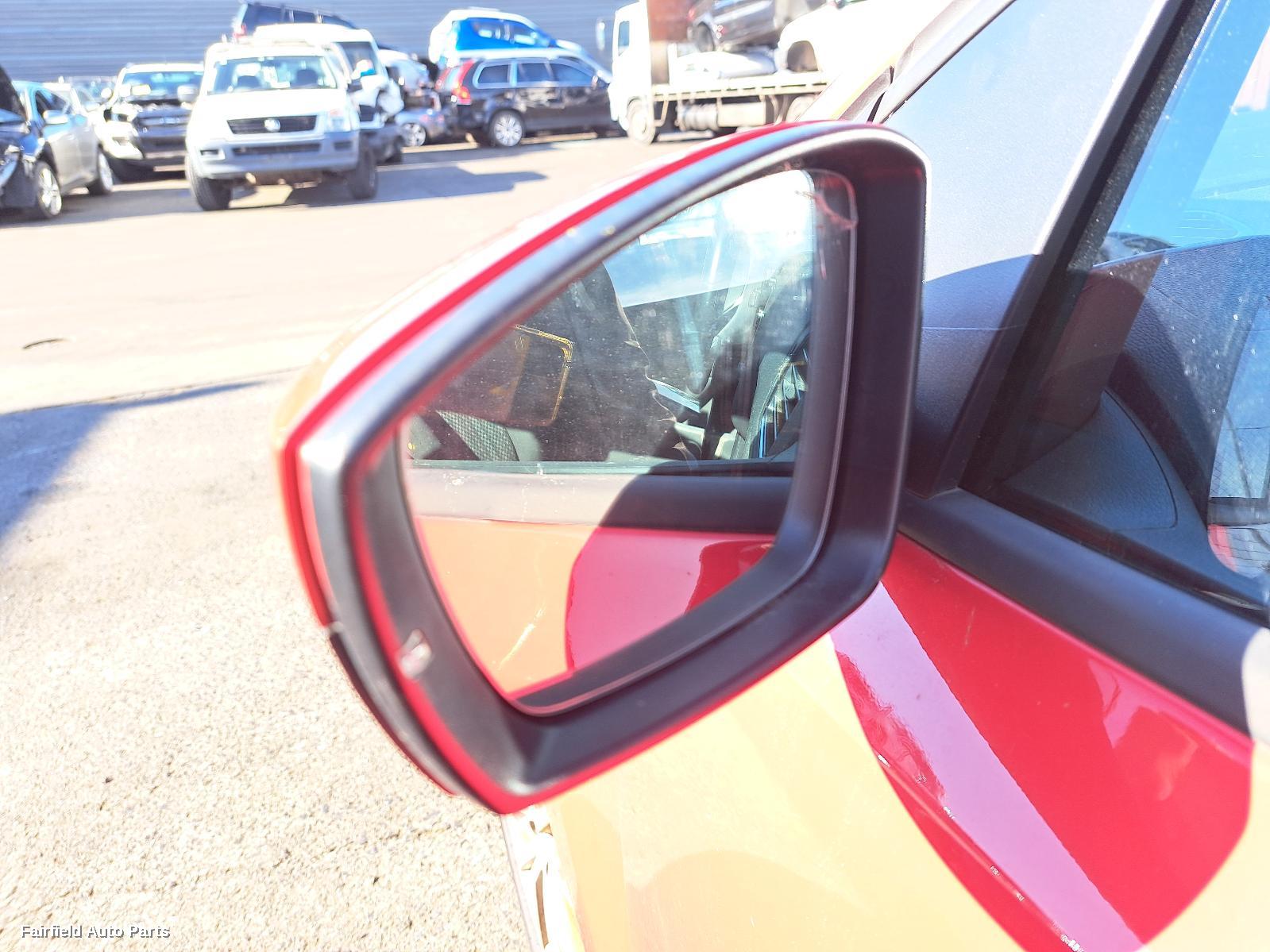2014-2017 Volkswagen Polo Left Door Mirror