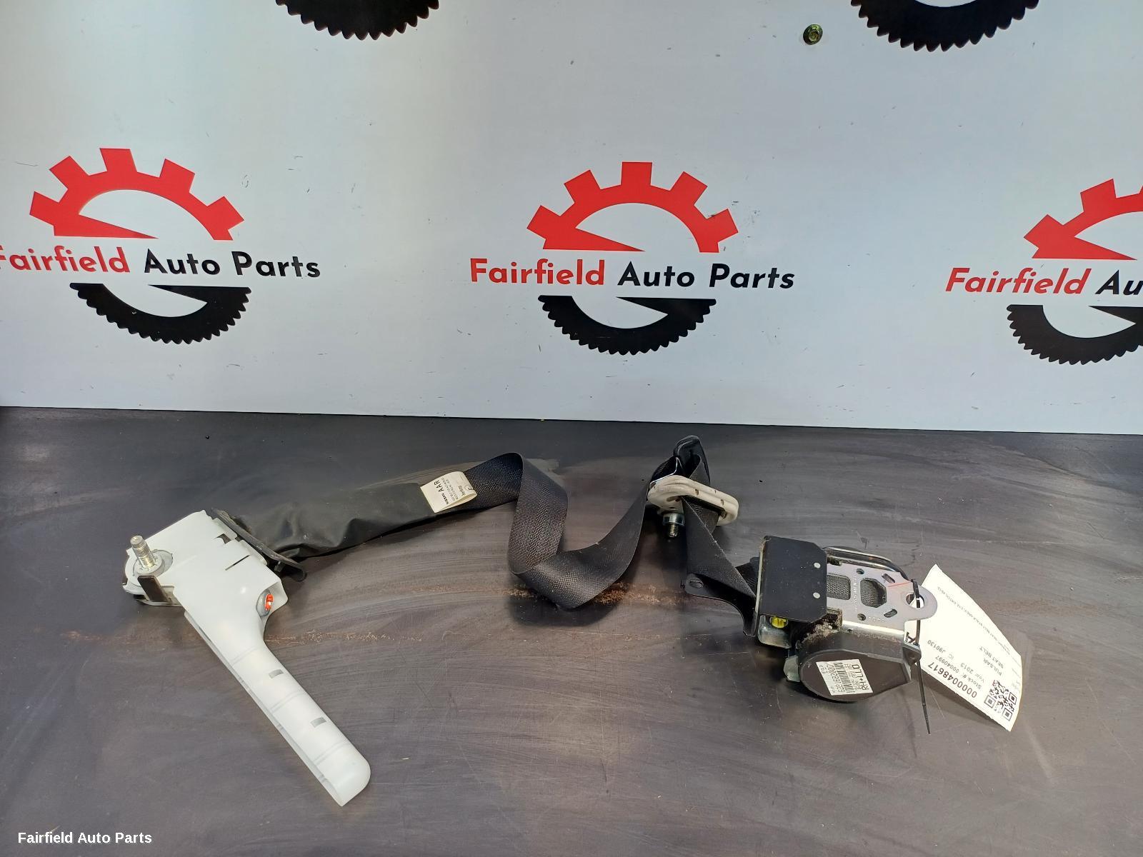 2013-2016 Nissan Pulsar Seatbelt Stalk