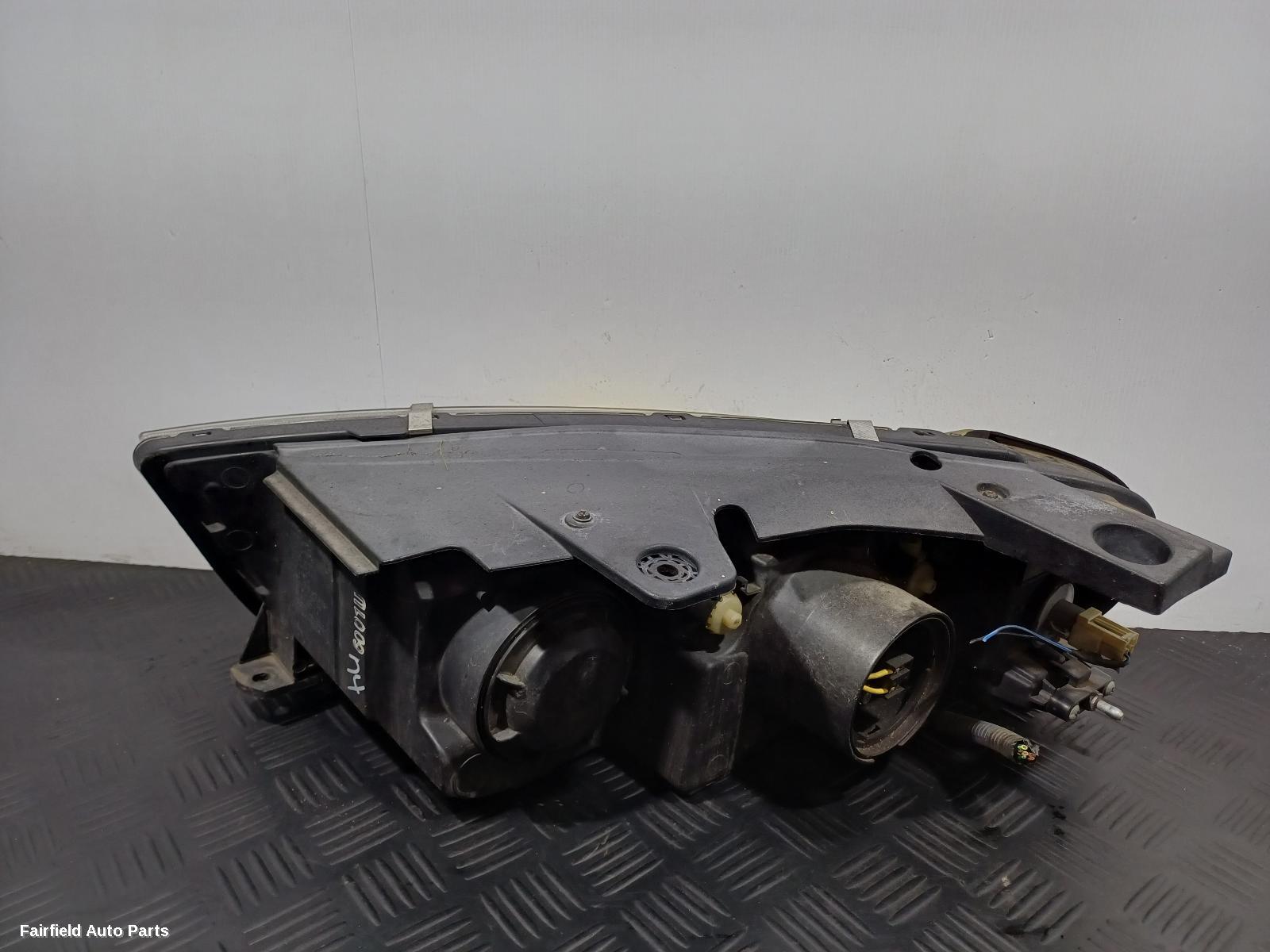 2011-2015 Holden Captiva Right Headlamp