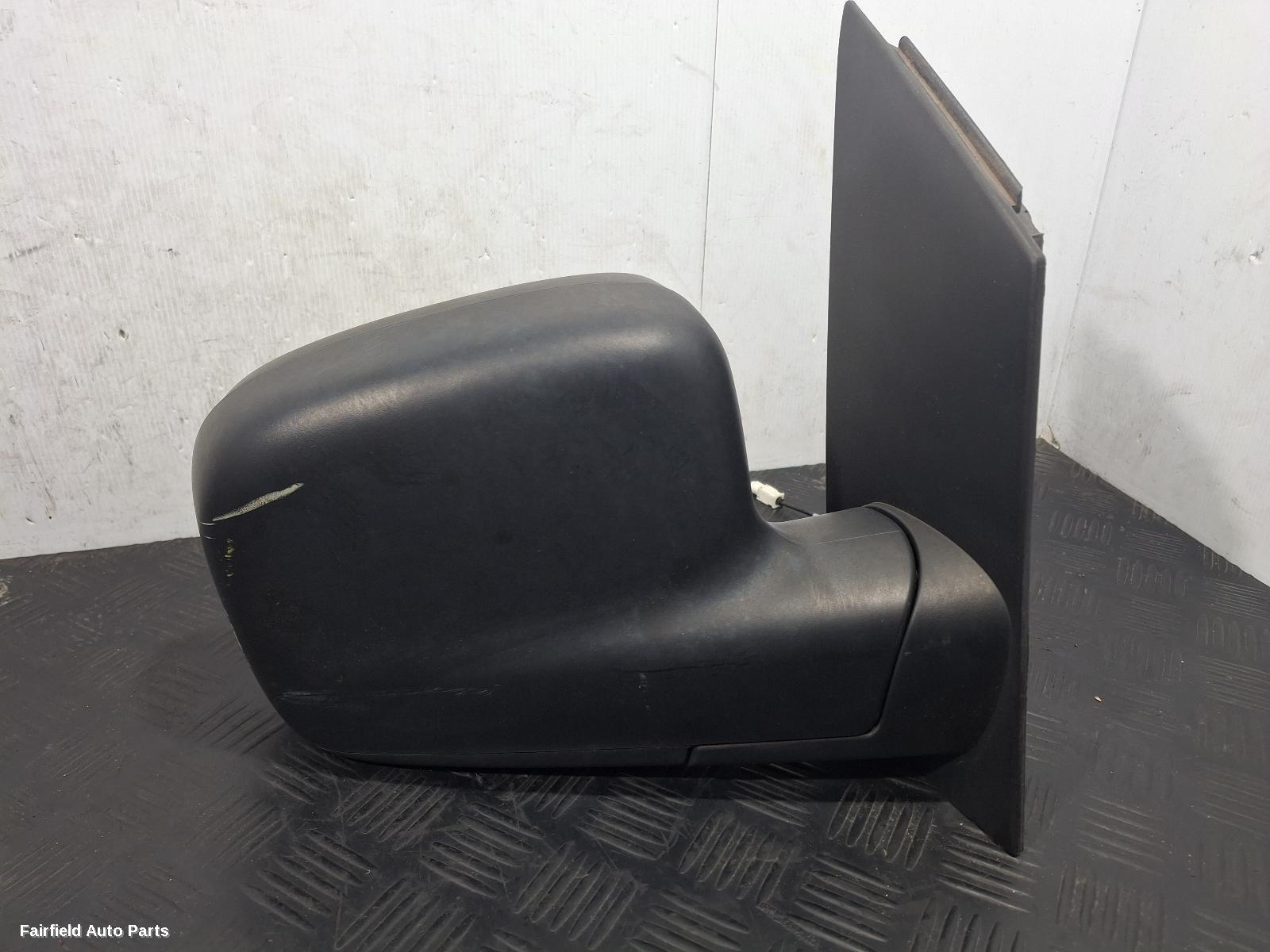 2015-2021 Volkswagen Caddy Right Door Mirror