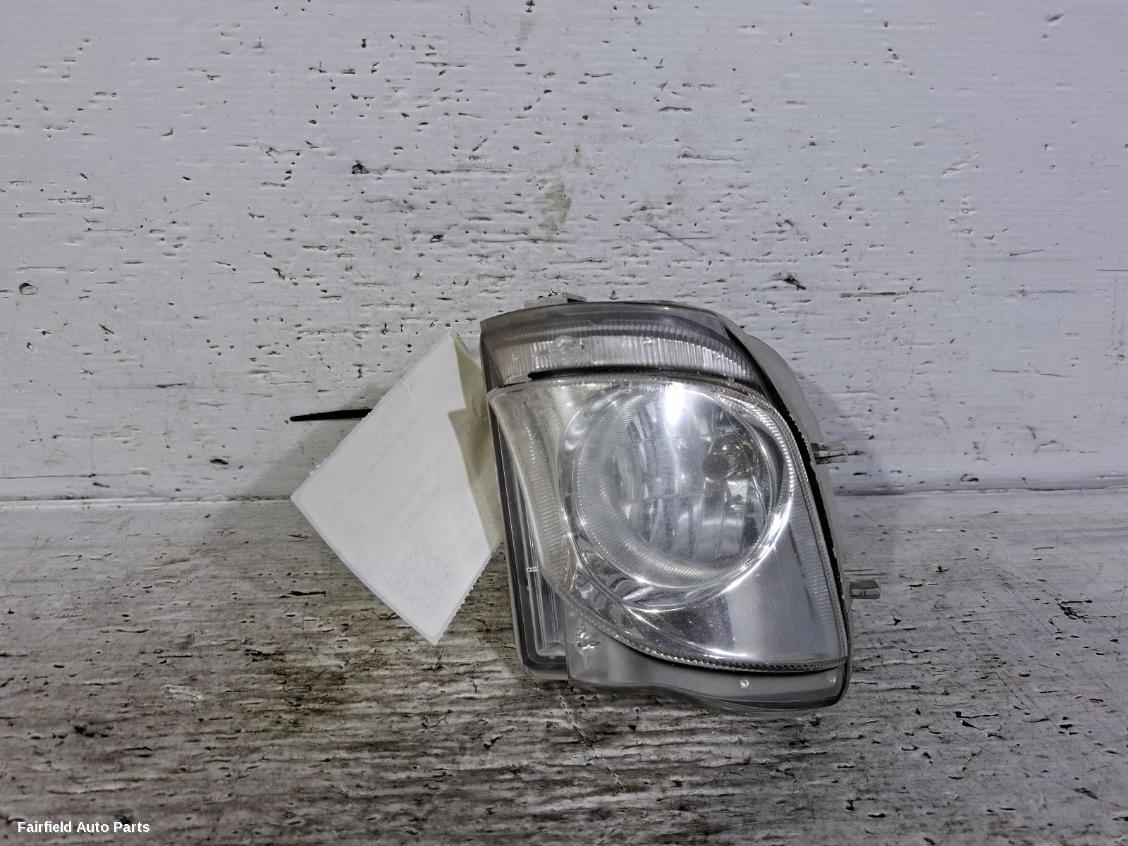 2005-2010 Lexus Is250/is250c Right Indicator Fog Side