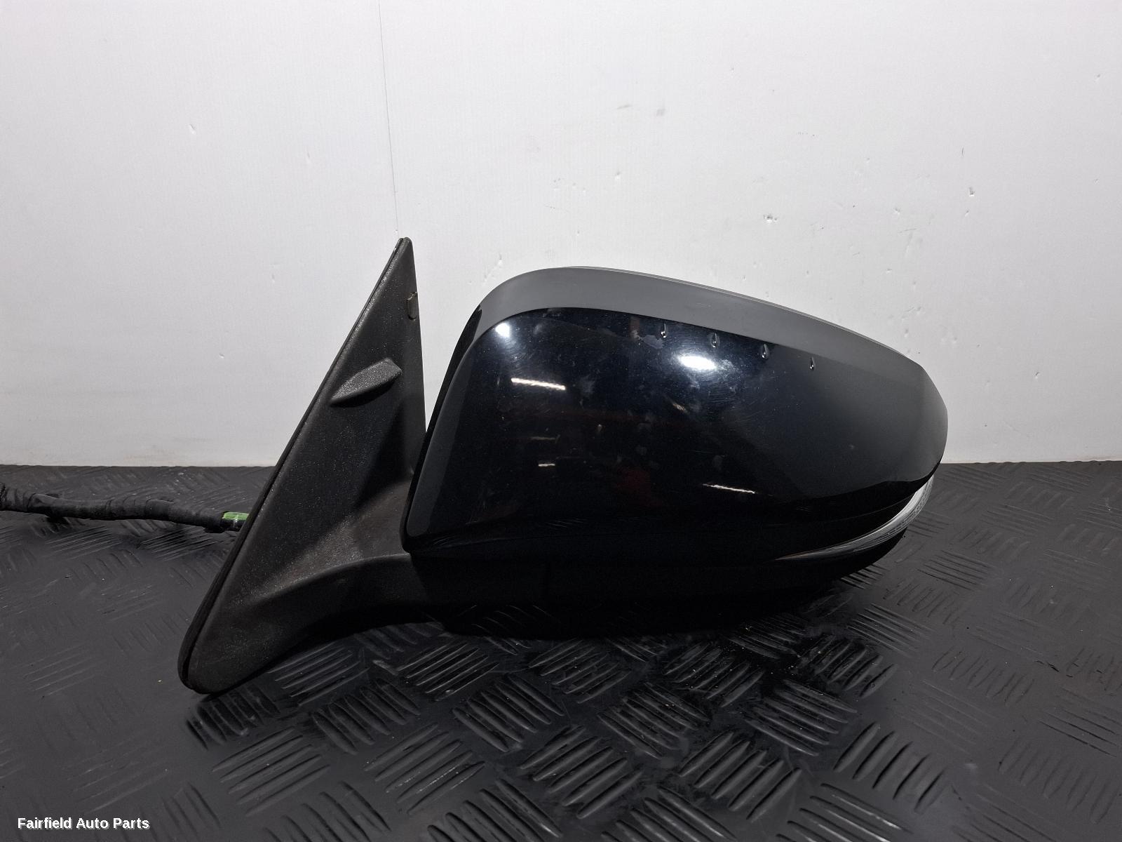 2013-2016 Toyota Kluger Left Door Mirror