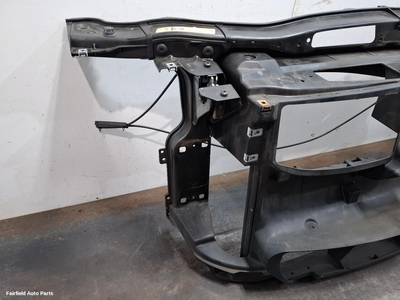 2005-2013 Bmw 3 Series Radiator Support