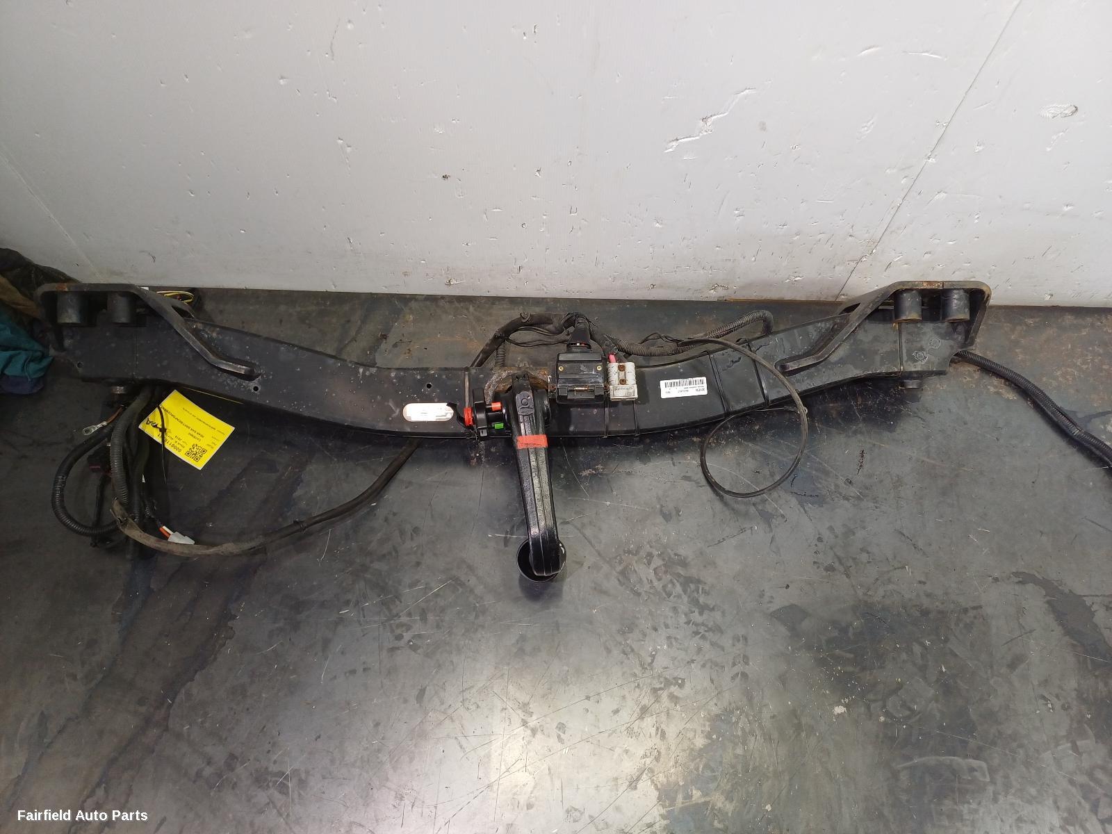 2010-2018 Porsche Cayenne R Bar Bracket Reinfo