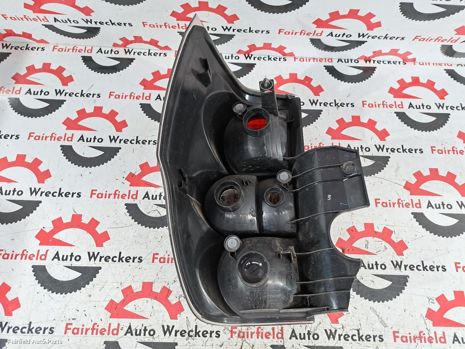 2005-2018 Suzuki Vitara Right Taillight