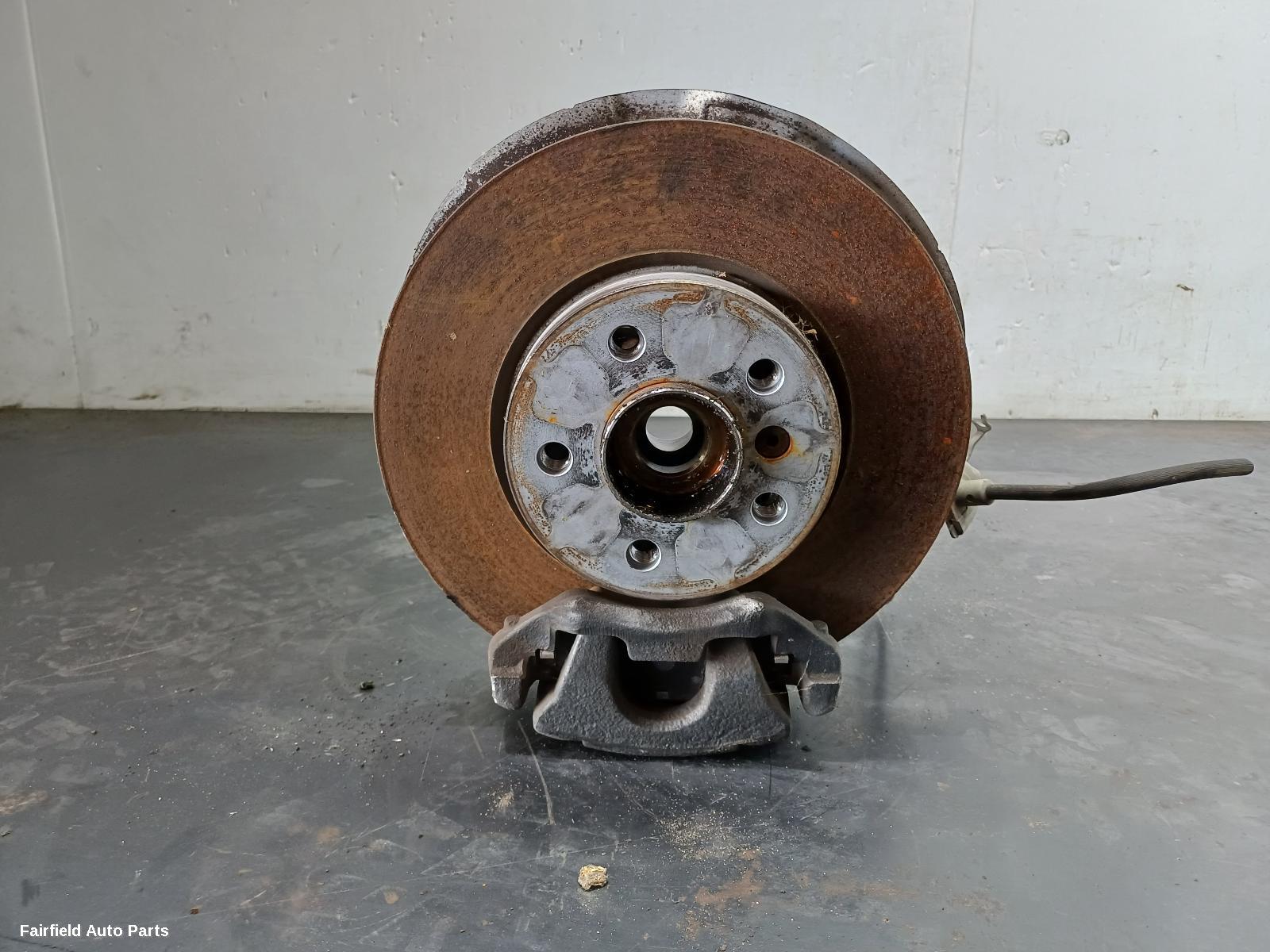 2014-2021 Bmw 2 Series Right Front Hub Assembly