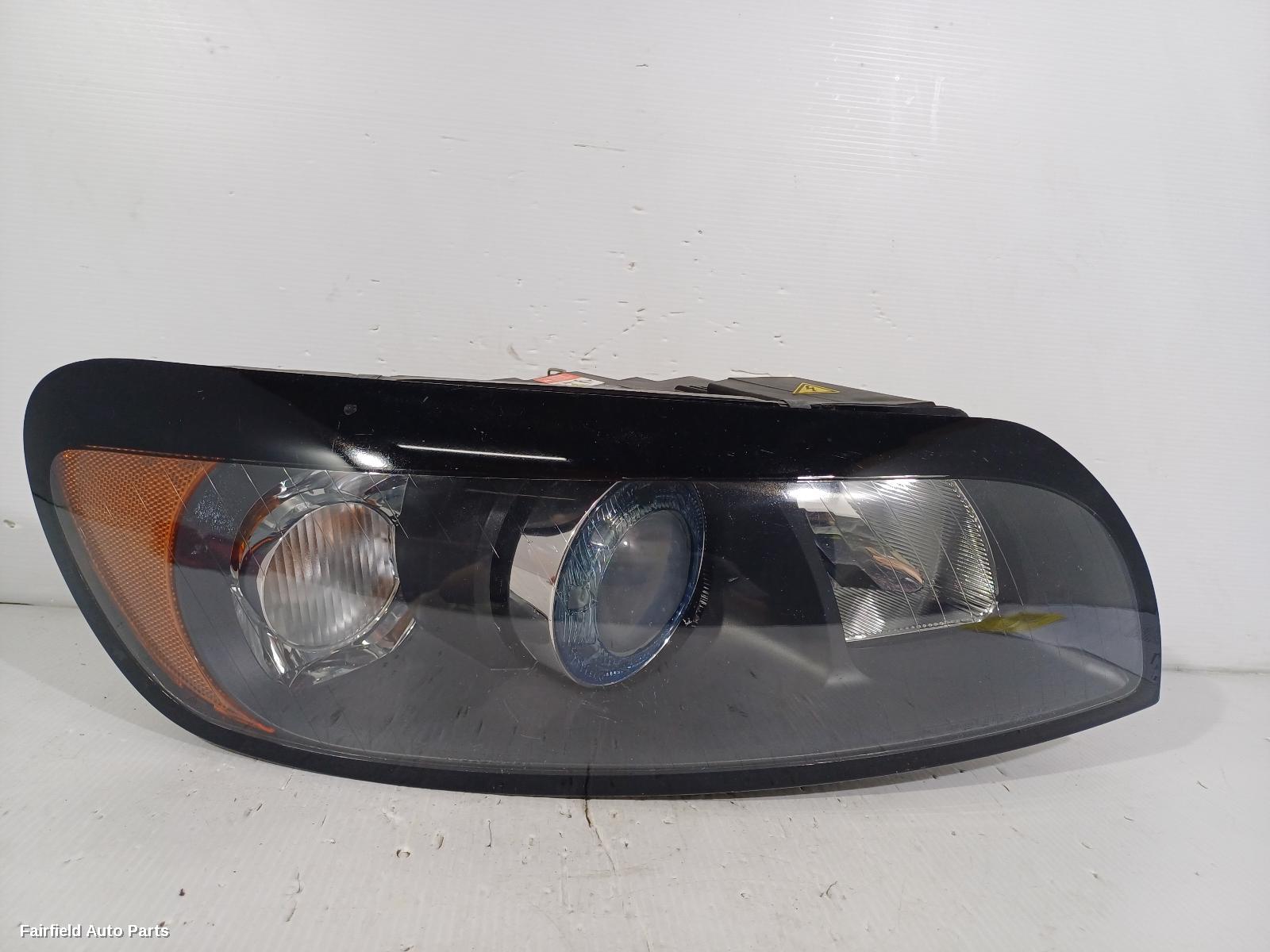 2007-2010 Volvo C30 Right Headlamp