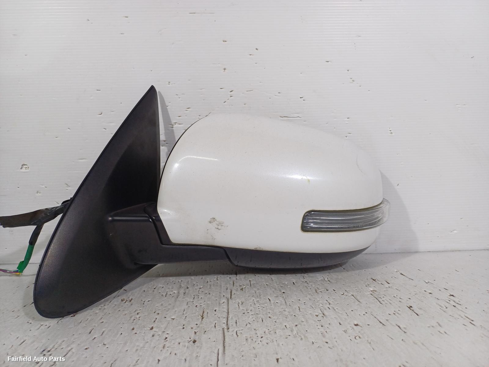 2015 Mitsubishi Outlander Left Door Mirror