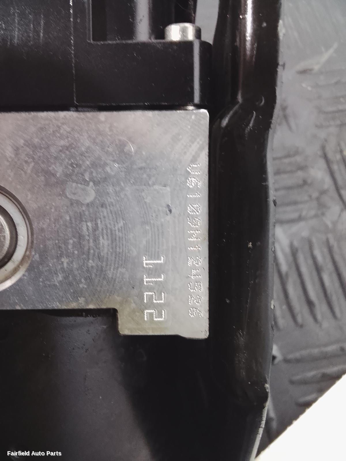 2008-2013 Volkswagen Golf Abs Pump Modulator