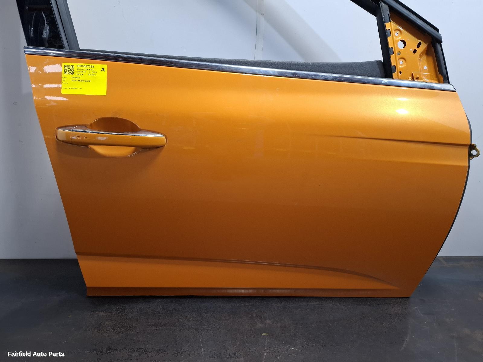 2018-2023 Renault Megane Right Front Door